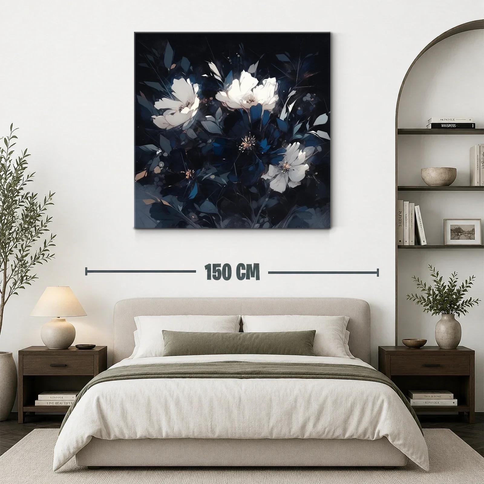 Blancas flores entre sombras en composición elegante — miniatura 3