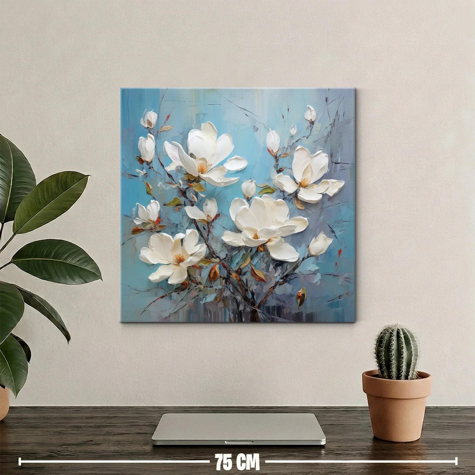 Cuadro con delicadas flores blancas sobre fondo azul — miniatura 2