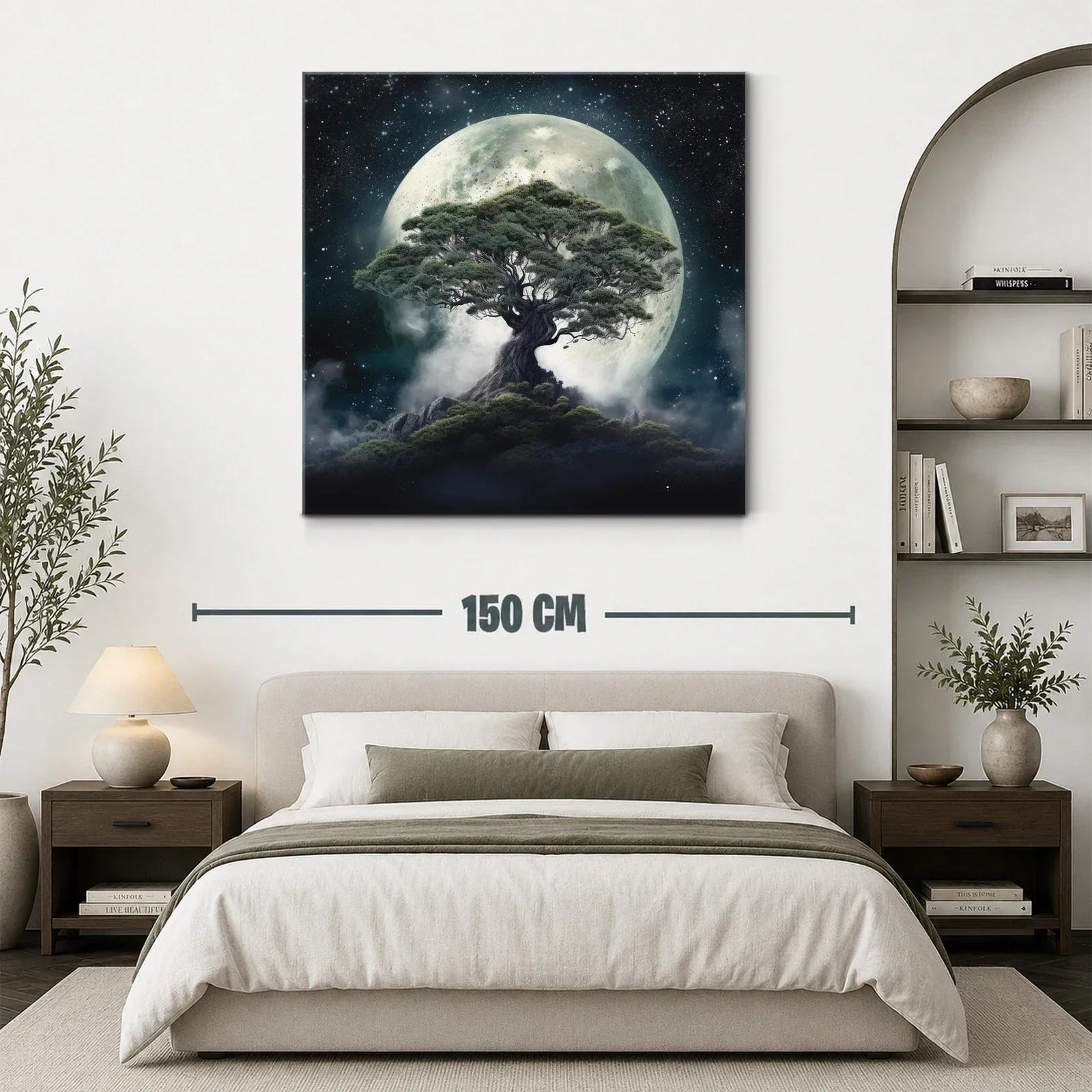 Árbol majestuoso bajo la luna llena en noche estrellada — miniatura 3
