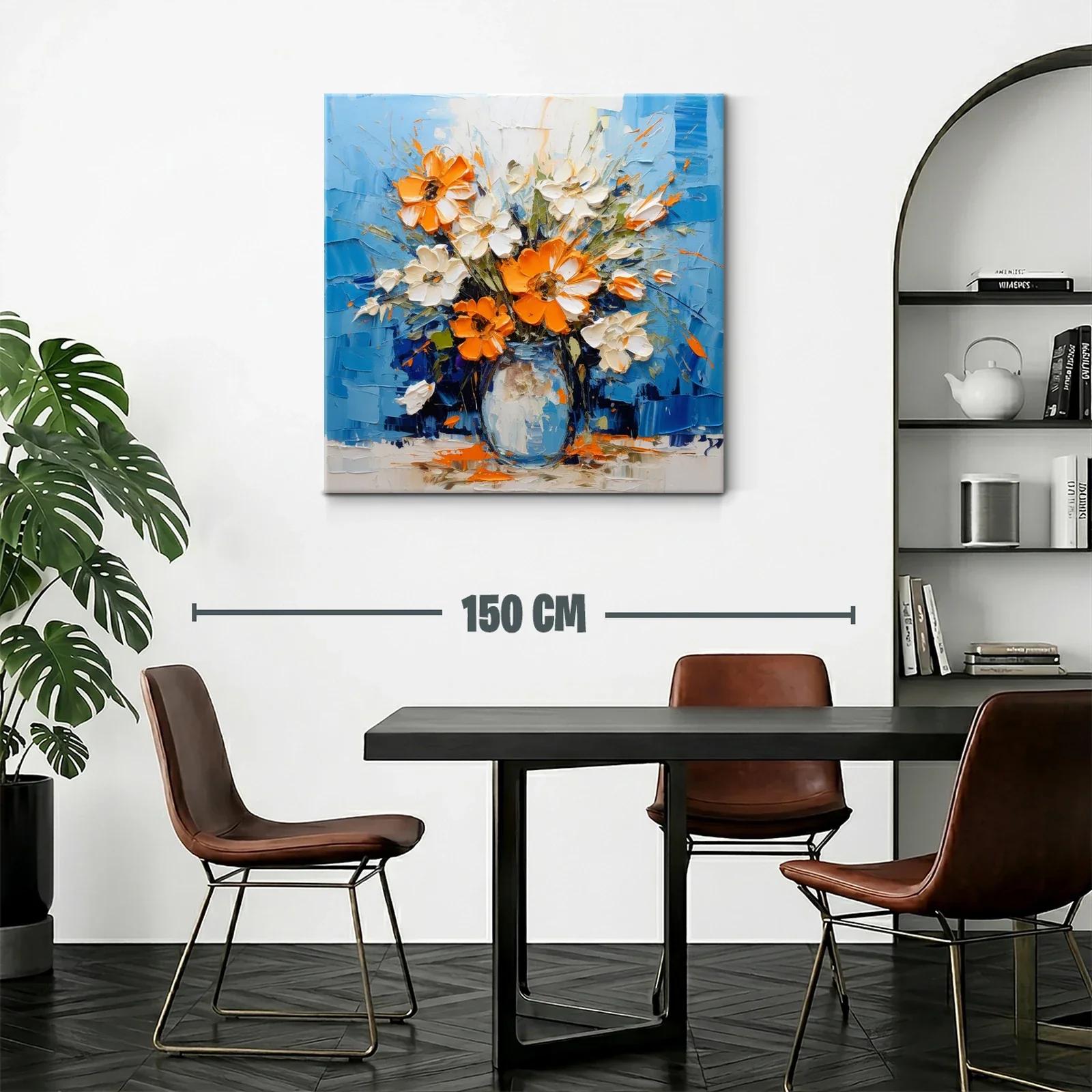 Vibrante ramo de flores naranjas y blancas sobre fondo azul — miniatura 2