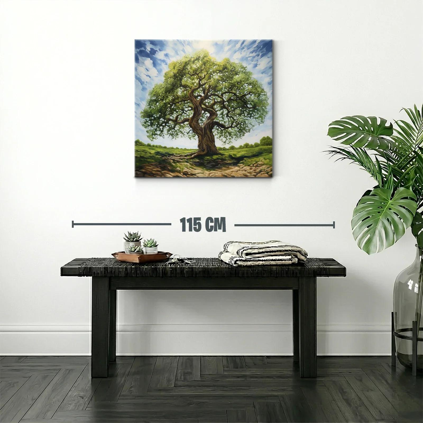 Árbol majestuoso con cielo nublado en paisaje abierto — miniatura 2