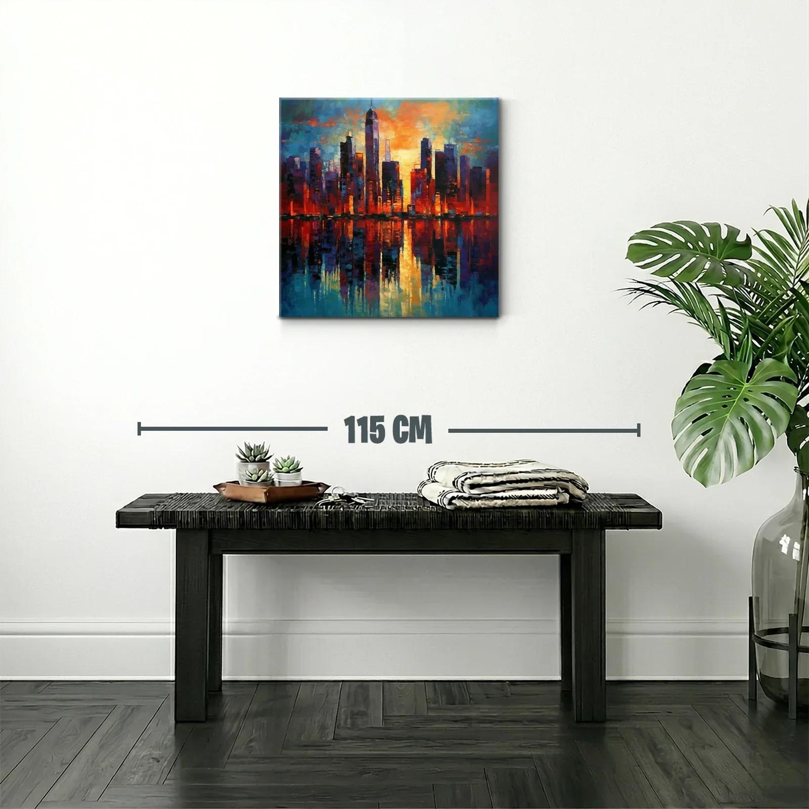 Atardecer vibrante sobre skyline urbano con reflejos dorados — miniatura 2