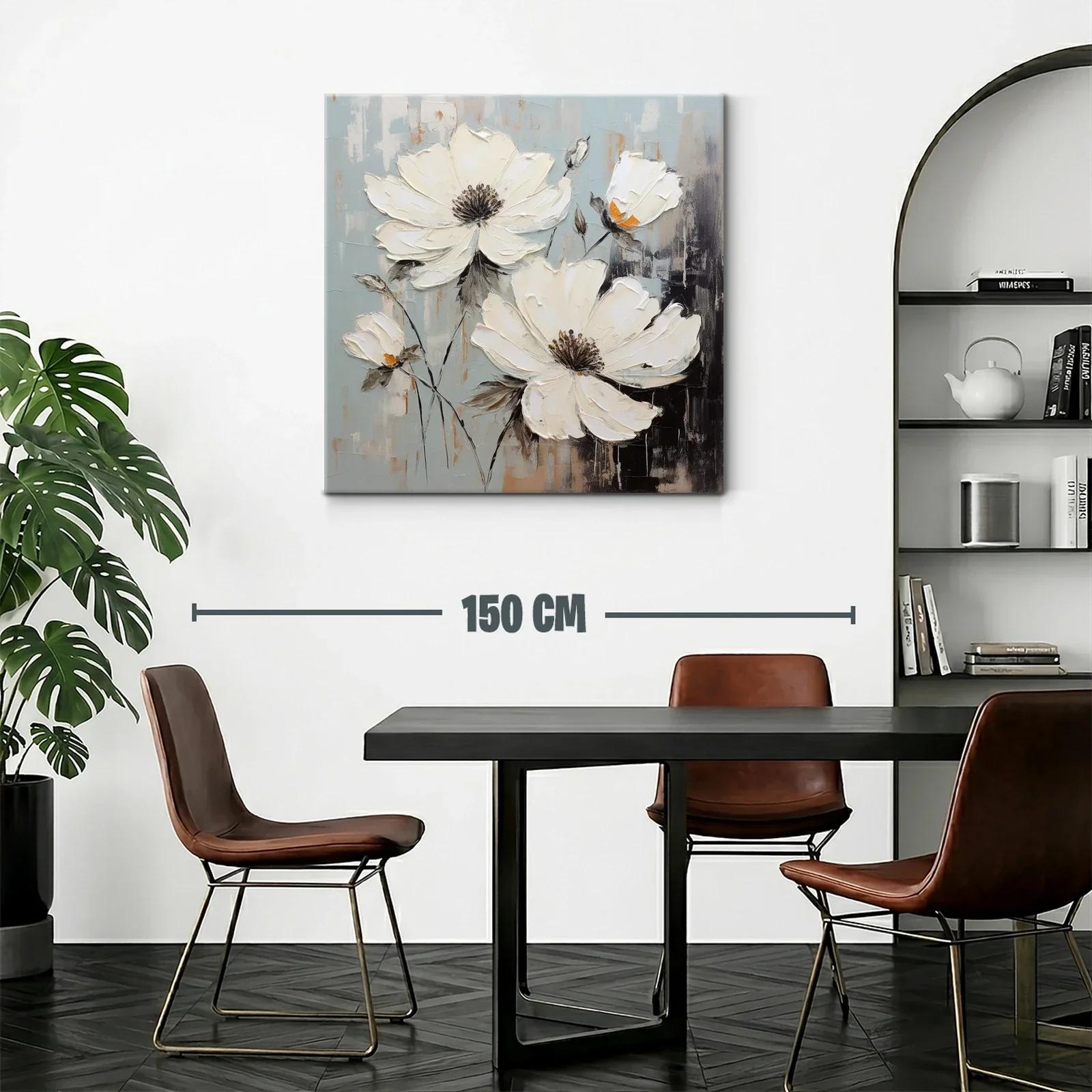 Flores blancas sobre fondo gris con toques ocres suaves — miniatura 2