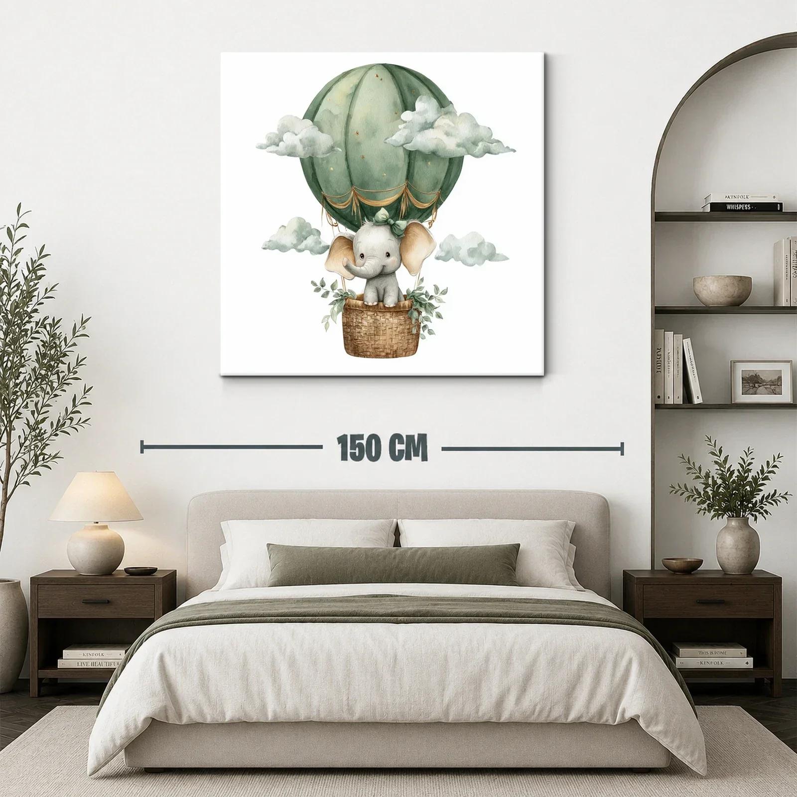 Elefante tierno volando en globo verde con nubes suaves — miniatura 3