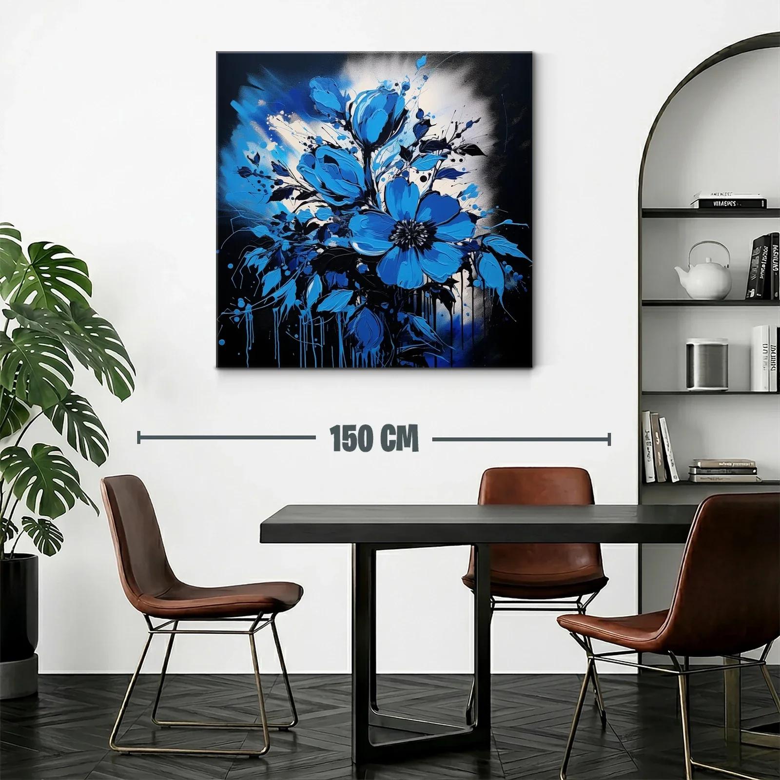 Flores azules vibrantes en contraste oscuro — miniatura 2
