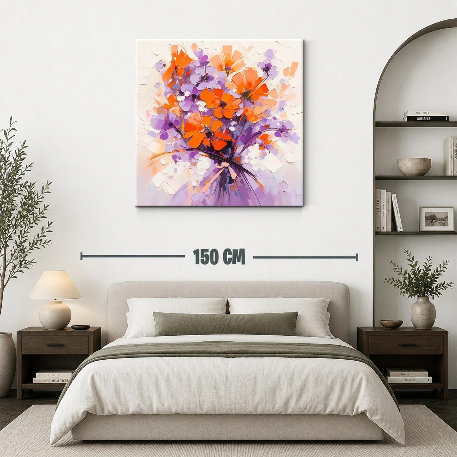 Ramo vibrante con flores naranjas y lilas en composición moderna — miniatura 3