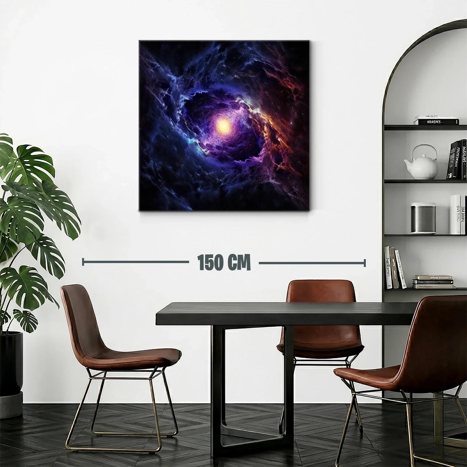 Espiral cósmica con luz central brillante en tonos azules y morados — miniatura 2