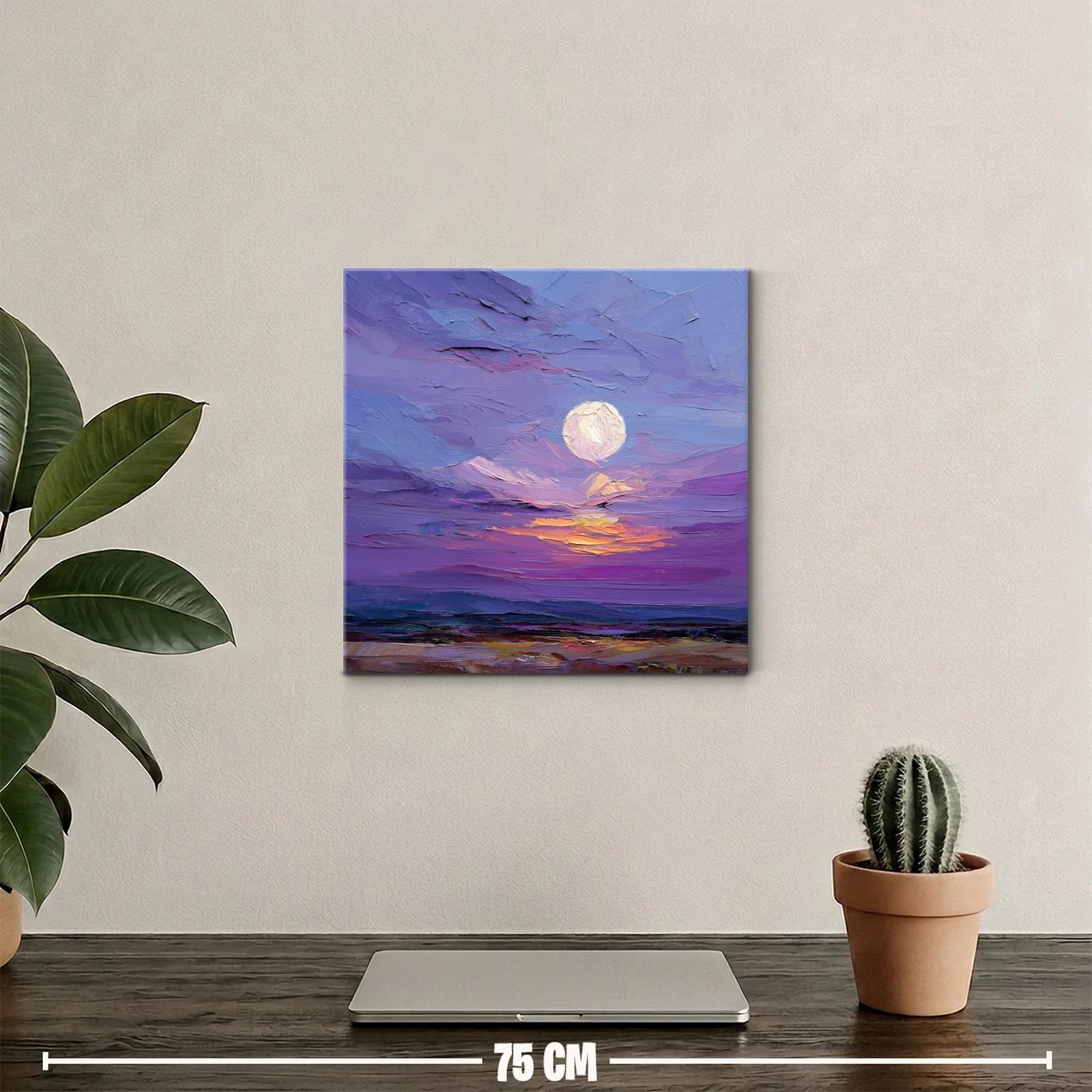 Cielo Nocturno con Luna y Atardecer en Tonos Morados — miniatura 2