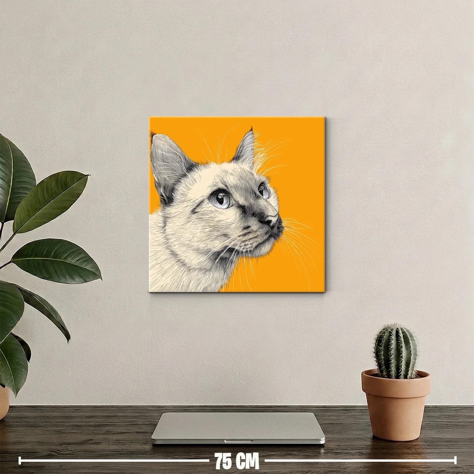 Retrato elegante de gato siamés sobre fondo naranja vibrante — miniatura 2
