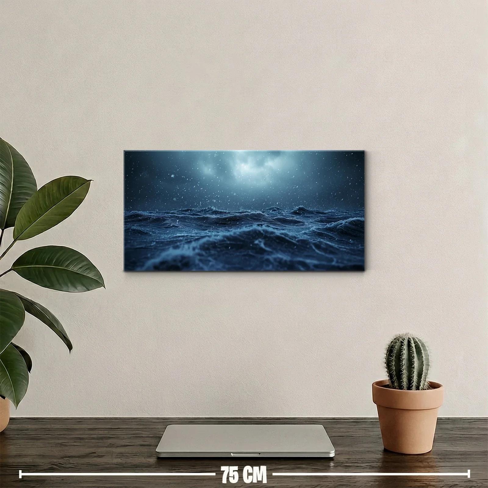 Cuadro mar agitado nocturno con olas oscuras y brillo difuso — miniatura 2
