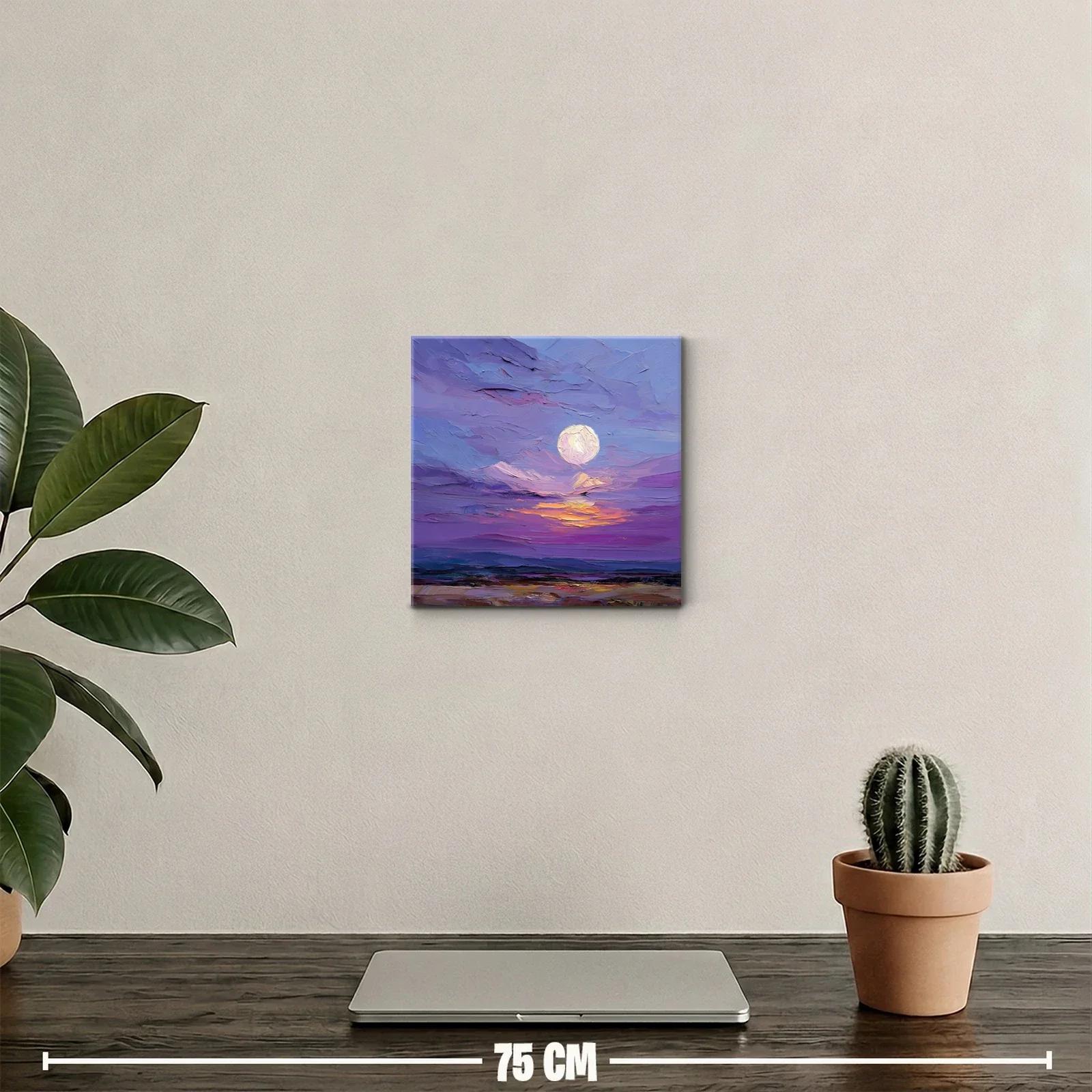 Cielo Nocturno con Luna y Atardecer en Tonos Morados — miniatura 2