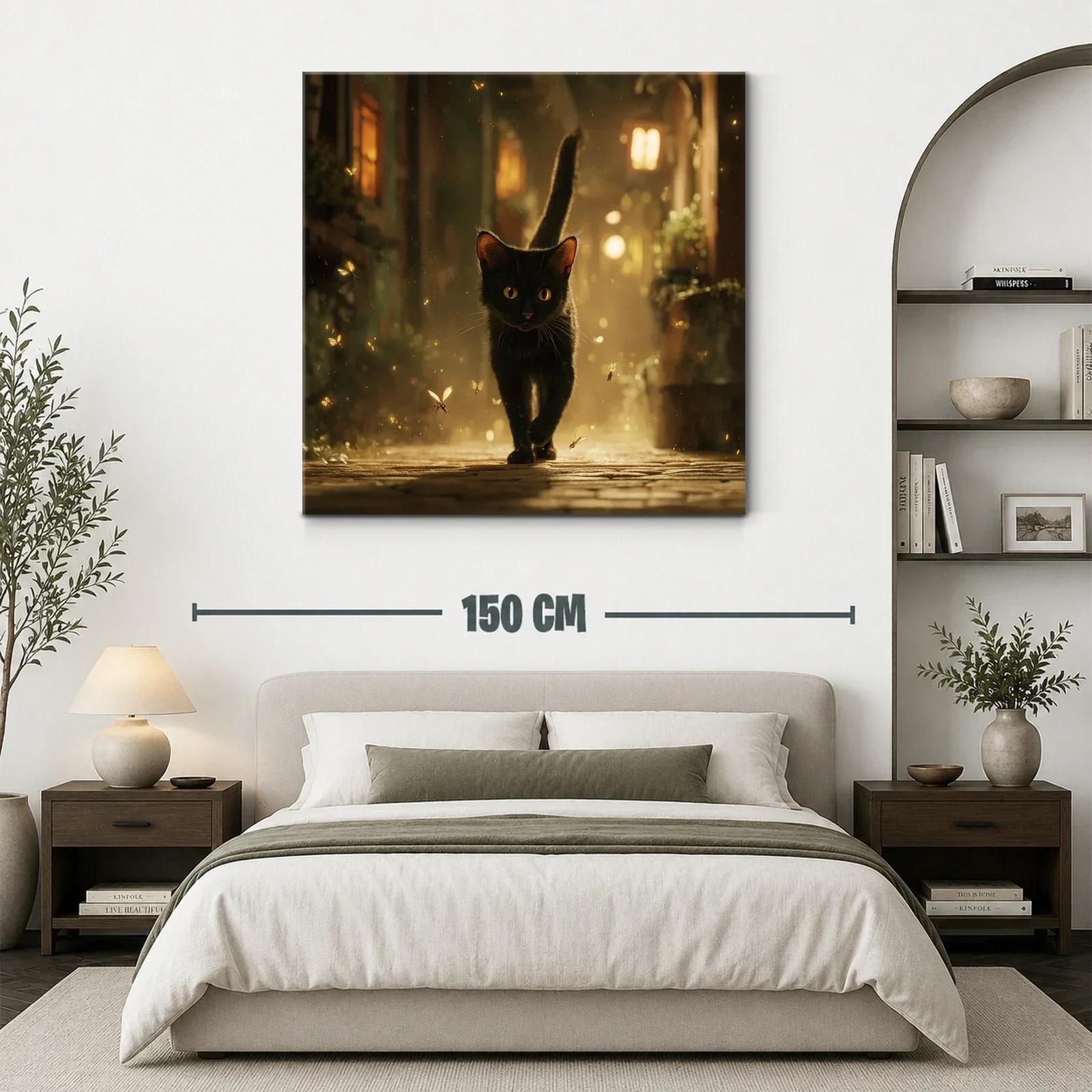 Gato negro caminando entre luces cálidas y polvo dorado — miniatura 3