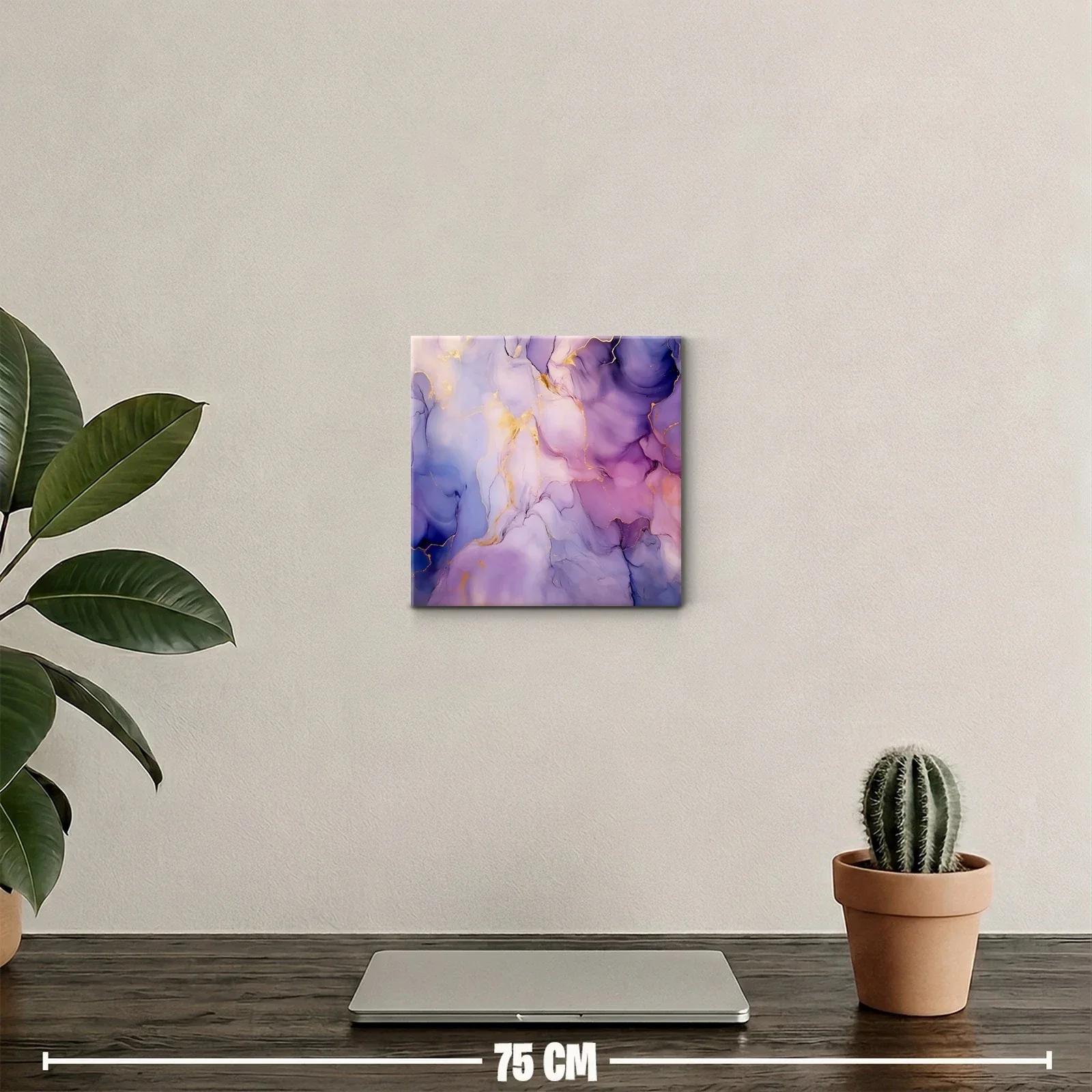 Cuadro decorativo con tonos morados y detalles en dorado — miniatura 2