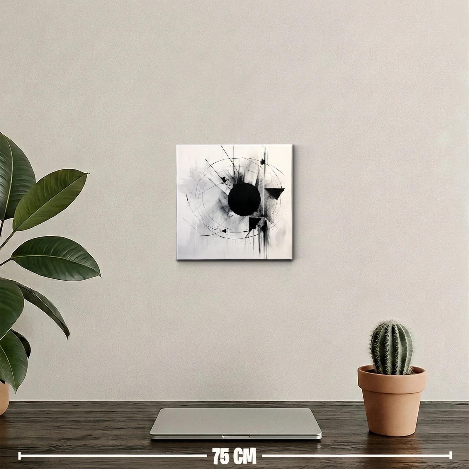 Composición geométrica en blanco y negro con círculo central — miniatura 2