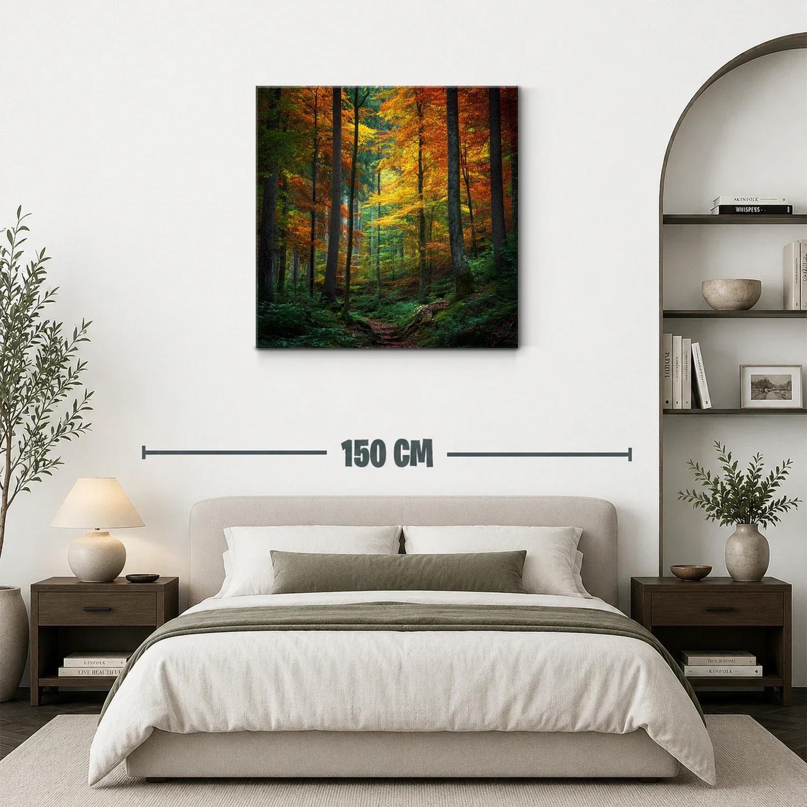 Bosque otoñal con vibrantes hojas anaranjadas y verdes — miniatura 3