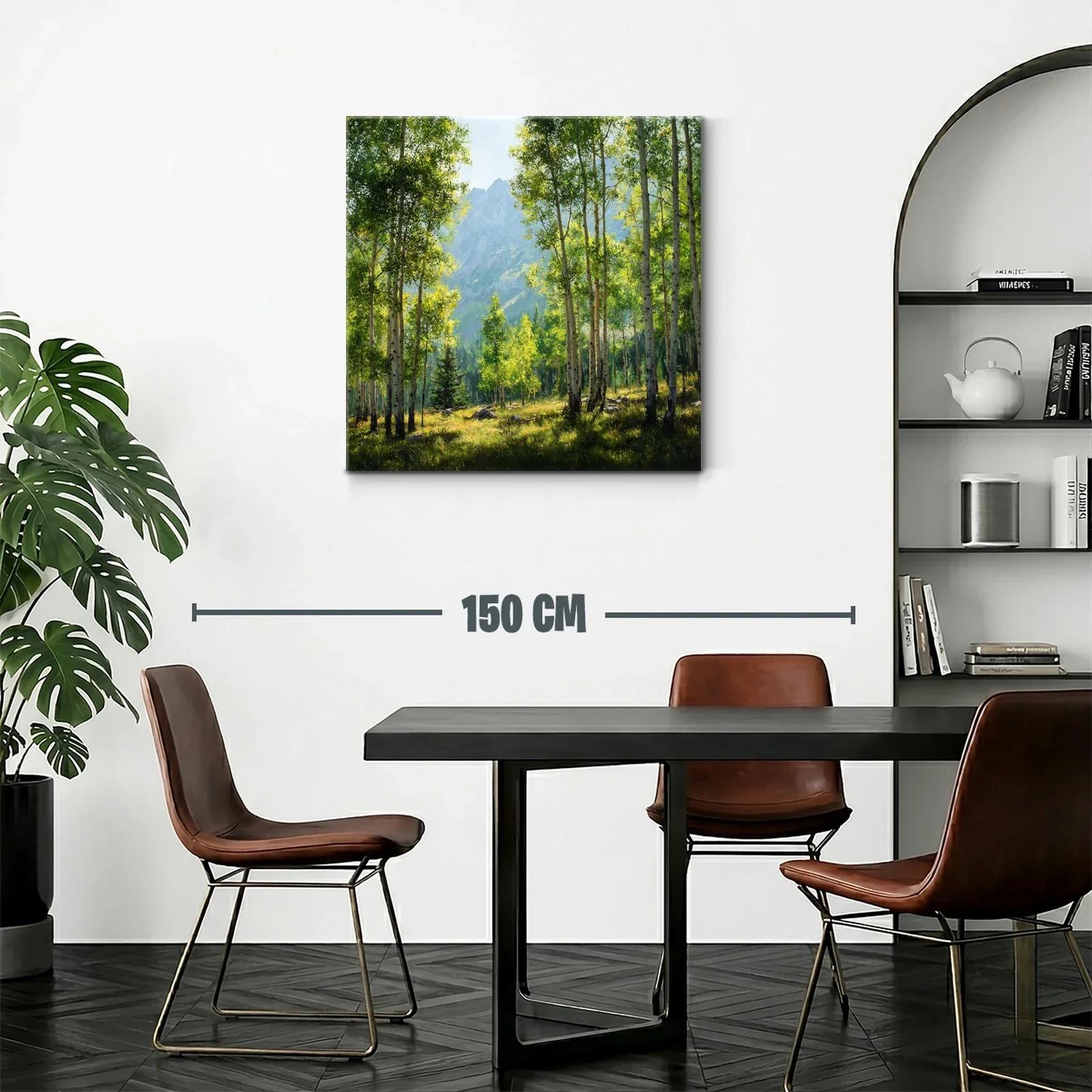 Bosque iluminado con montañas al fondo en tonos verdes y azules — miniatura 2