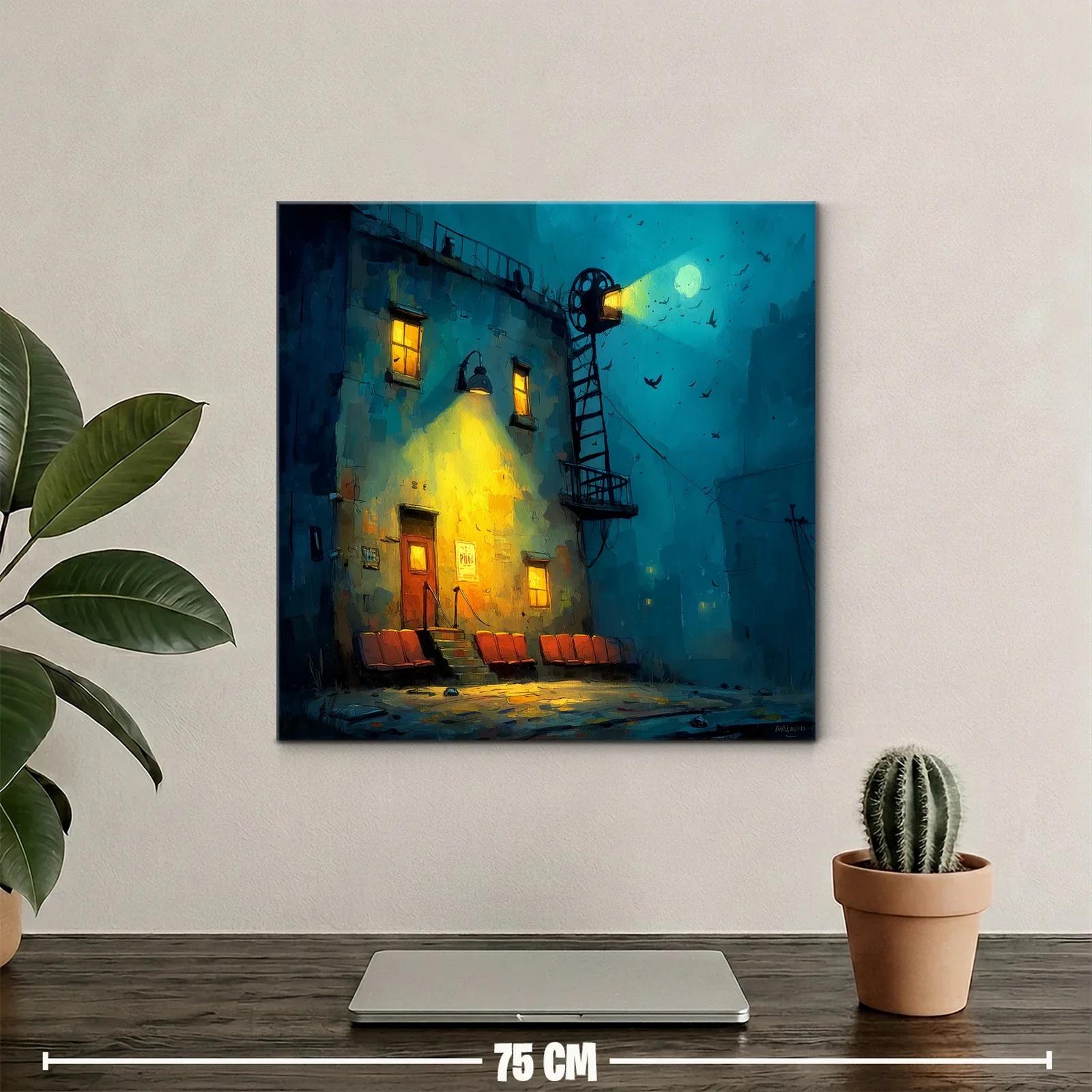 Fachada iluminada de cine al anochecer con asientos rojos — miniatura 2