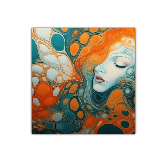 Rostro femenino con diseños orgánicos en tonos cálidos y fríos