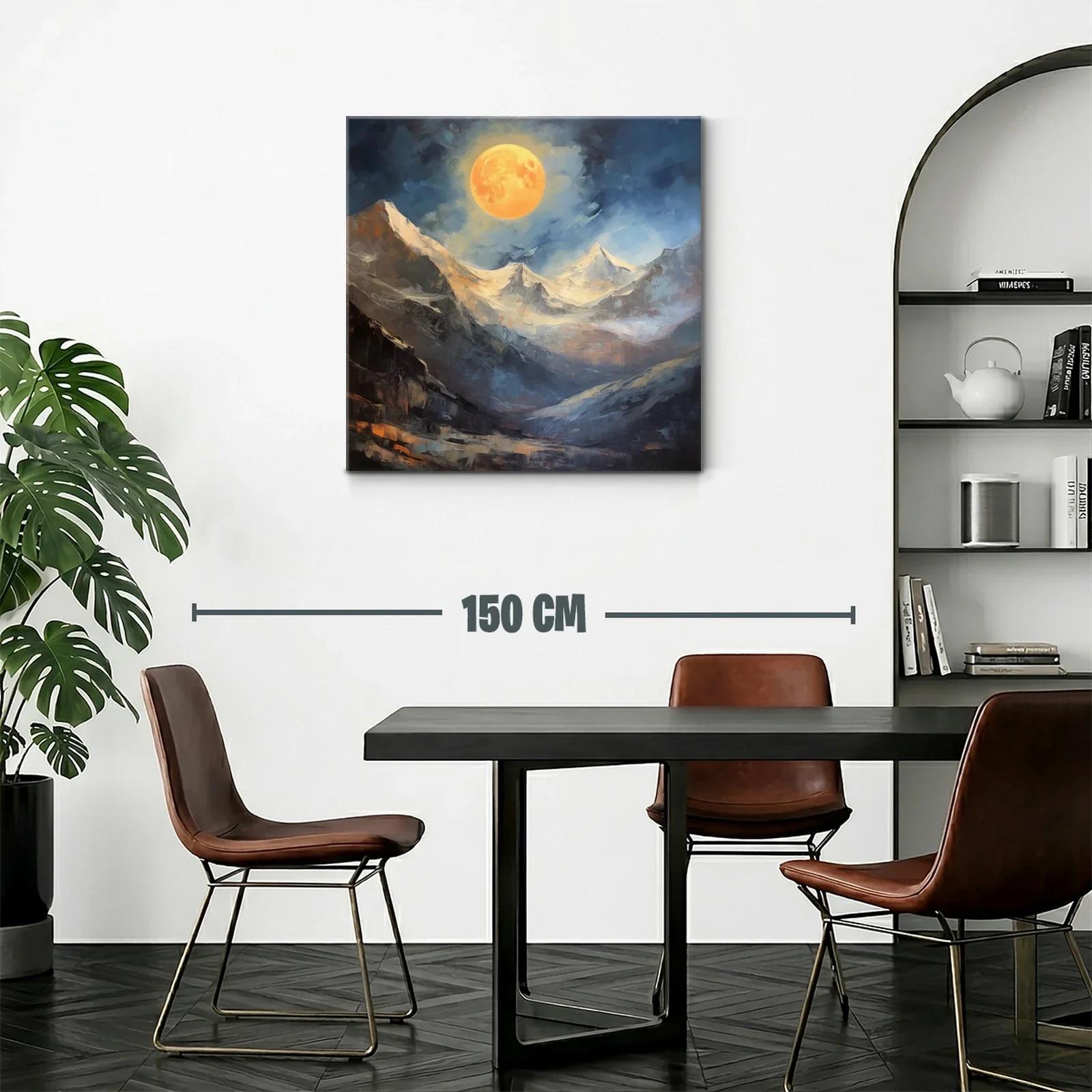 Paisaje Montañoso con Luna Llena en Tonos Cálidos y Fríos — miniatura 2
