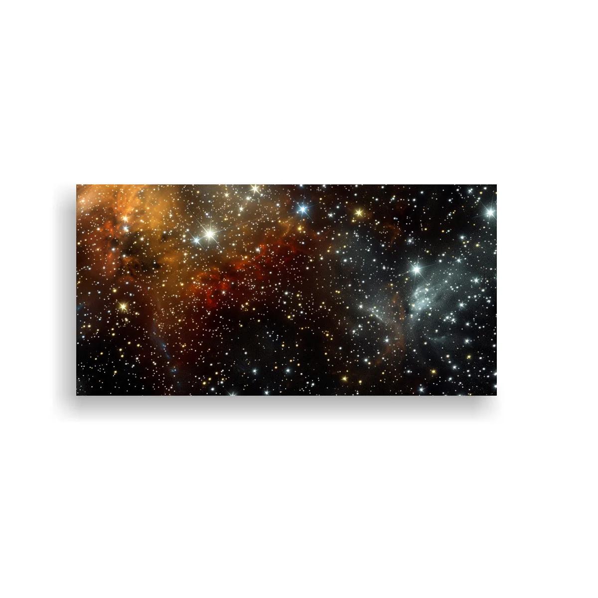 Cuadro nebulosa espacial con campo estelar denso