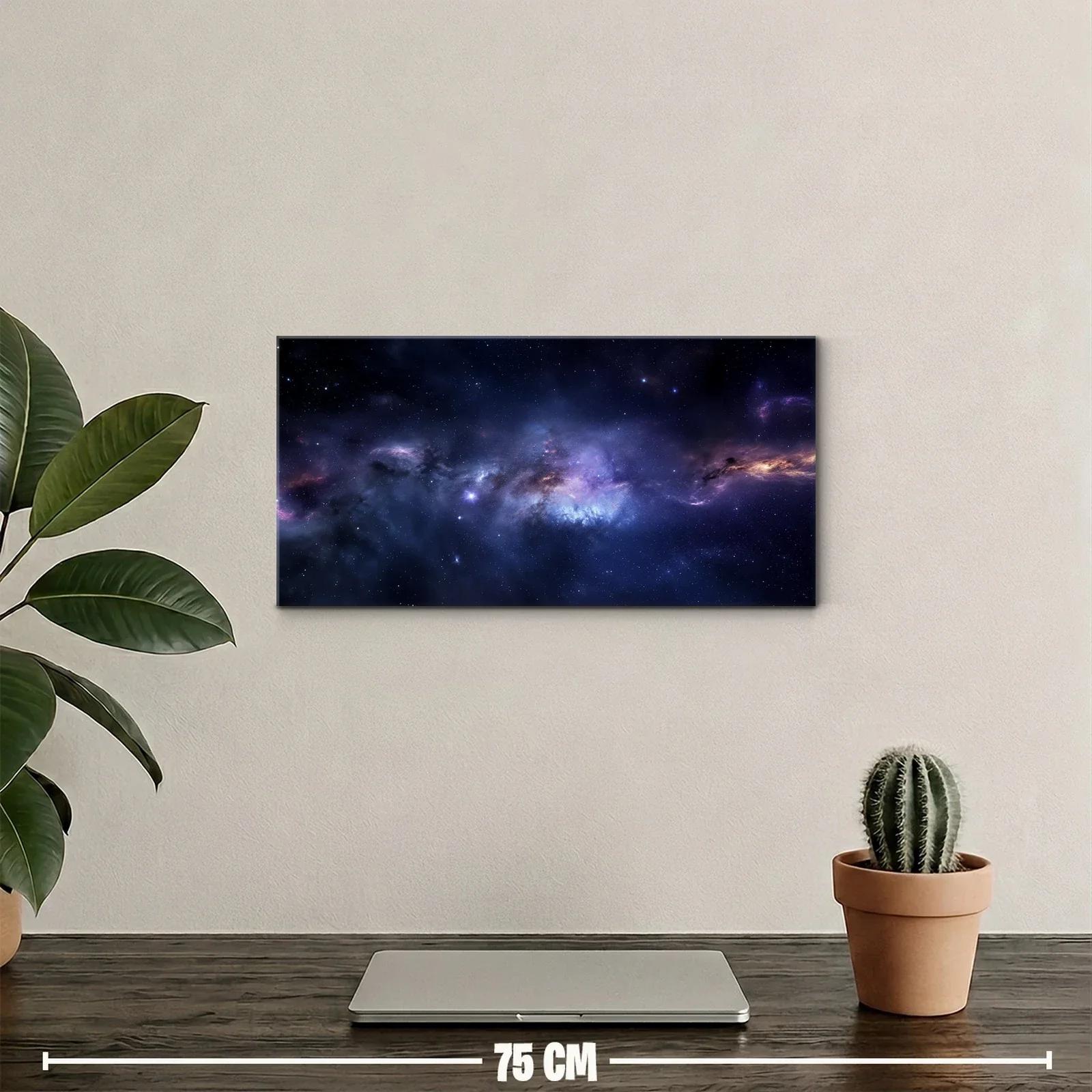 Cuadro galaxia panorámica con franja luminosa violeta — miniatura 2