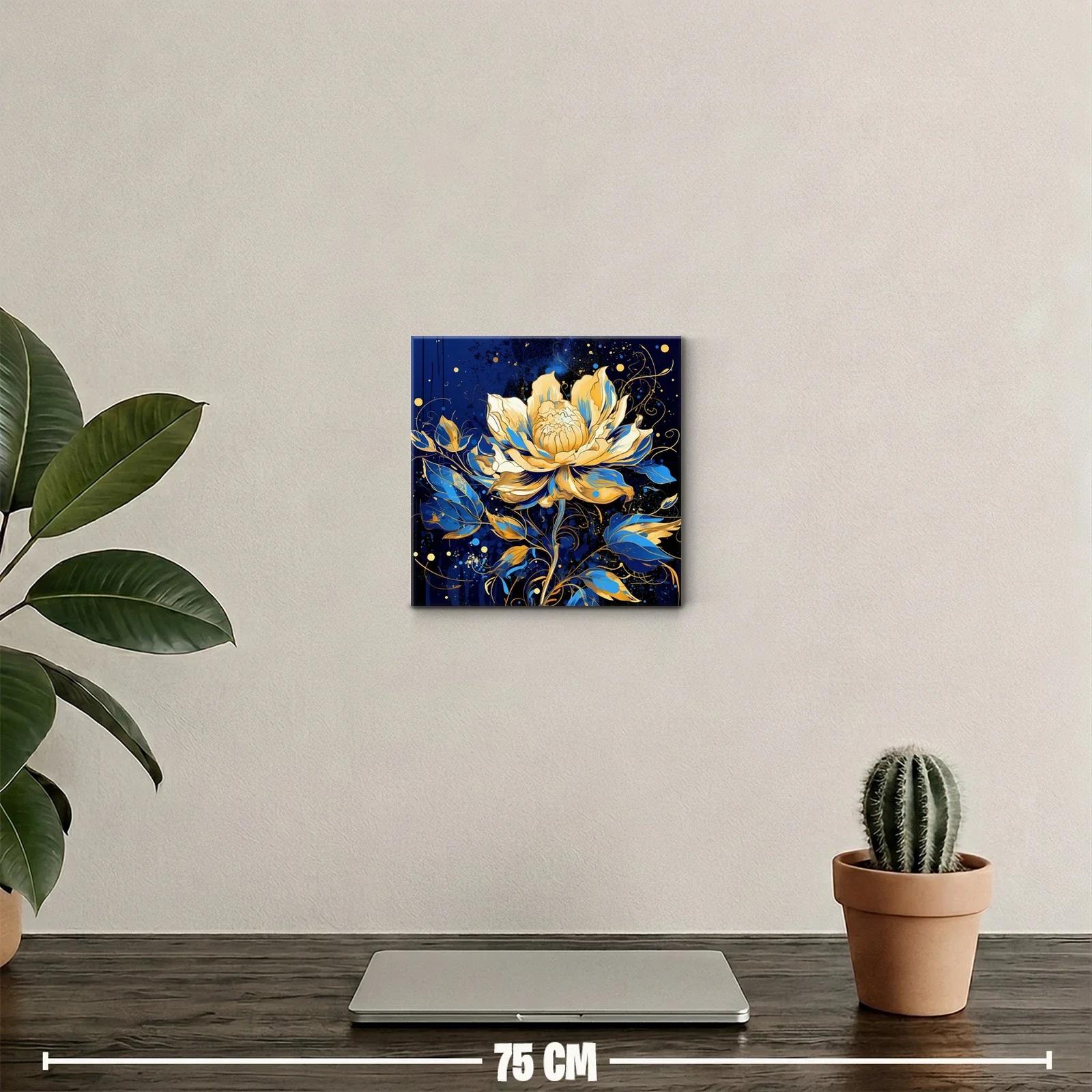 Flor dorada y azul sobre fondo oscuro con estilo elegante — miniatura 2