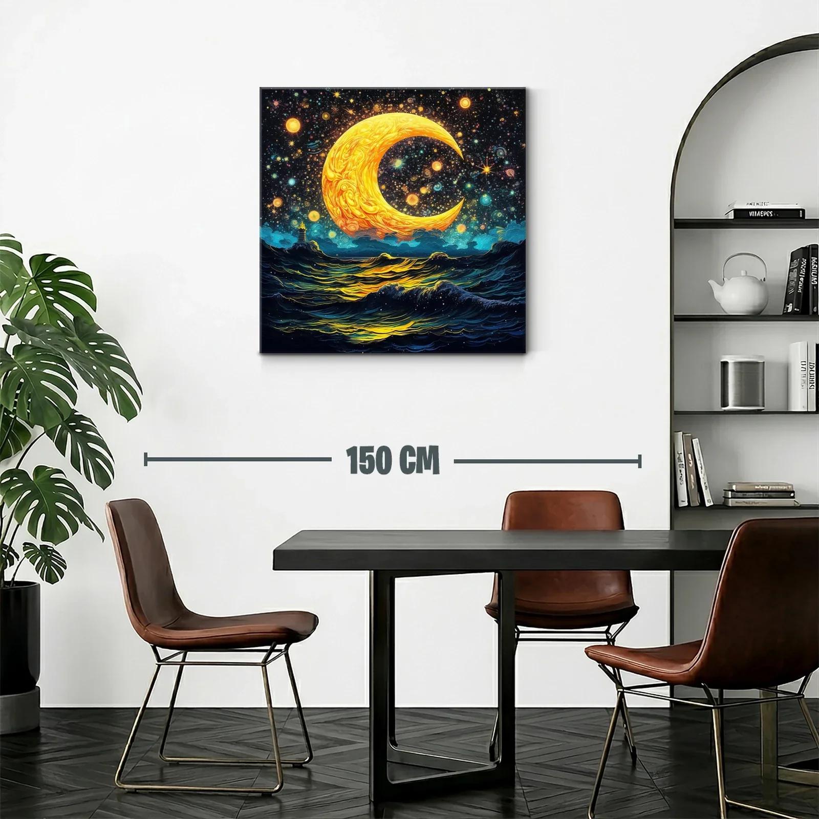 Luna dorada sobre océano estrellado en noche mágica — miniatura 2