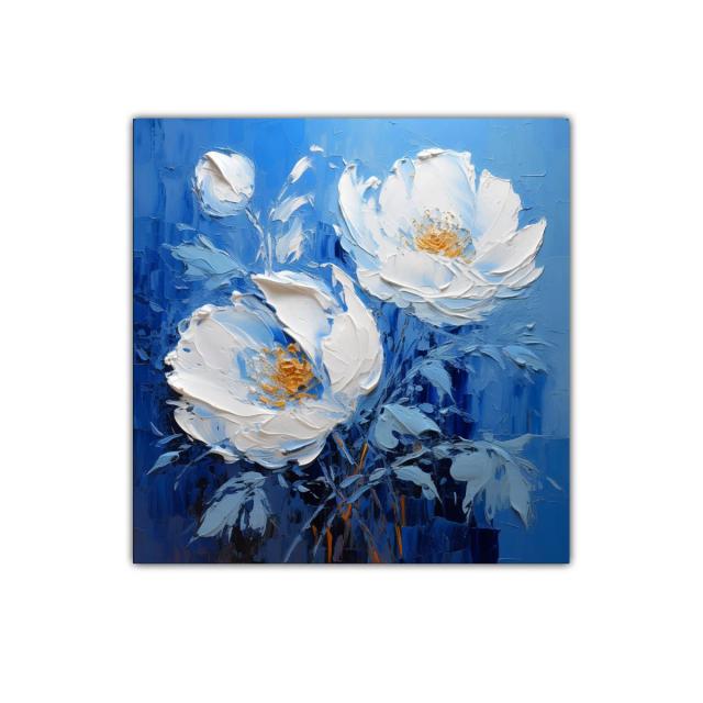 Cuadro con flores blancas sobre fondo azul intenso