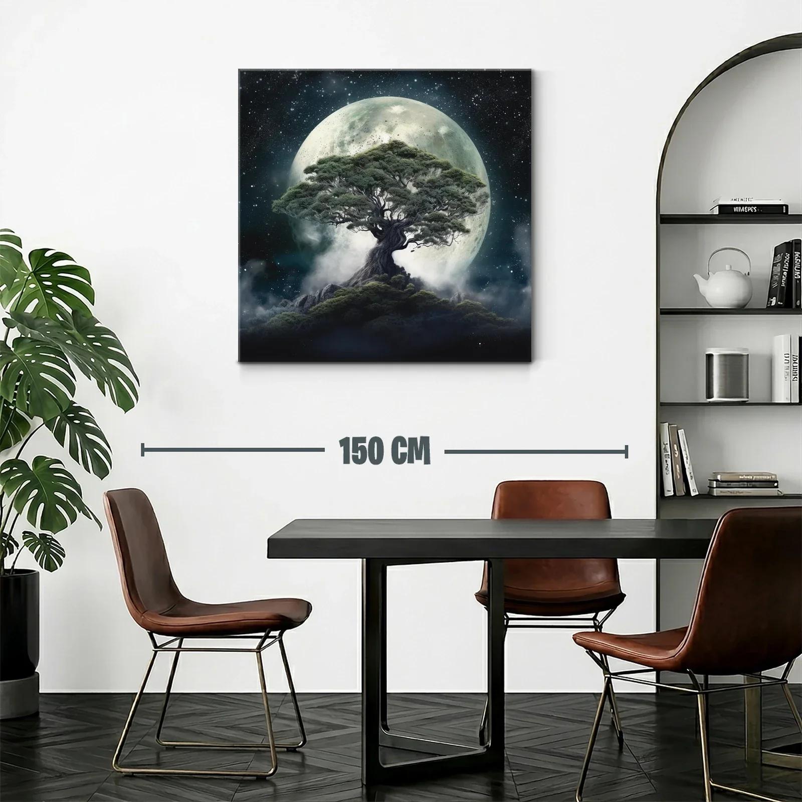Árbol majestuoso bajo la luna llena en noche estrellada — miniatura 2