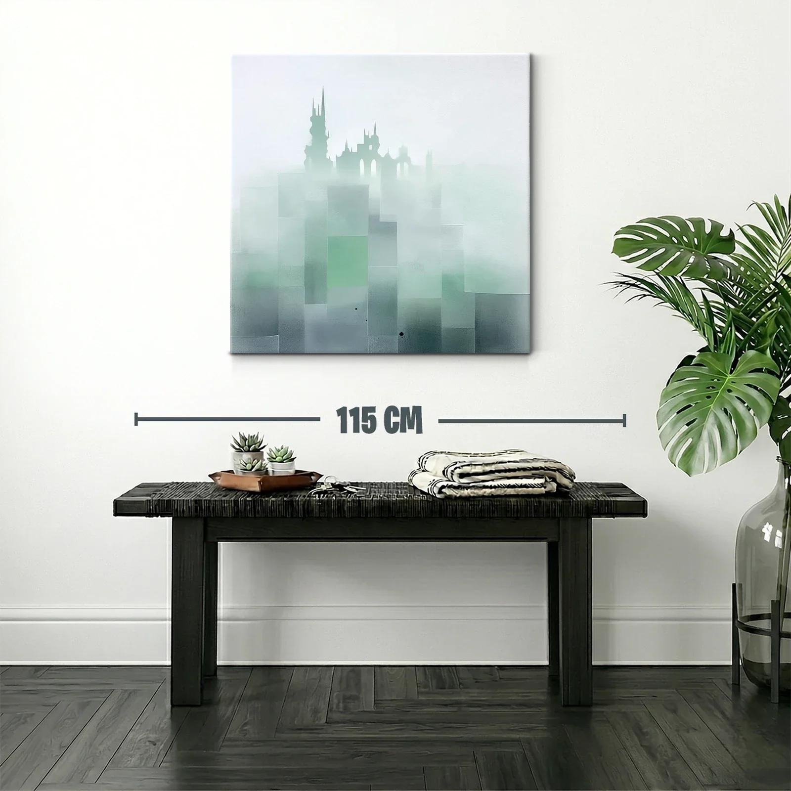 Paisaje urbano con silueta de castillo entre niebla suave — miniatura 2