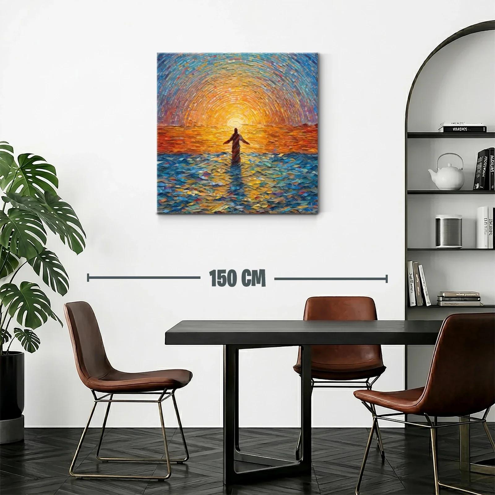 Figura Solitaria Frente a Un Mar Luminoso al Atardecer — miniatura 2