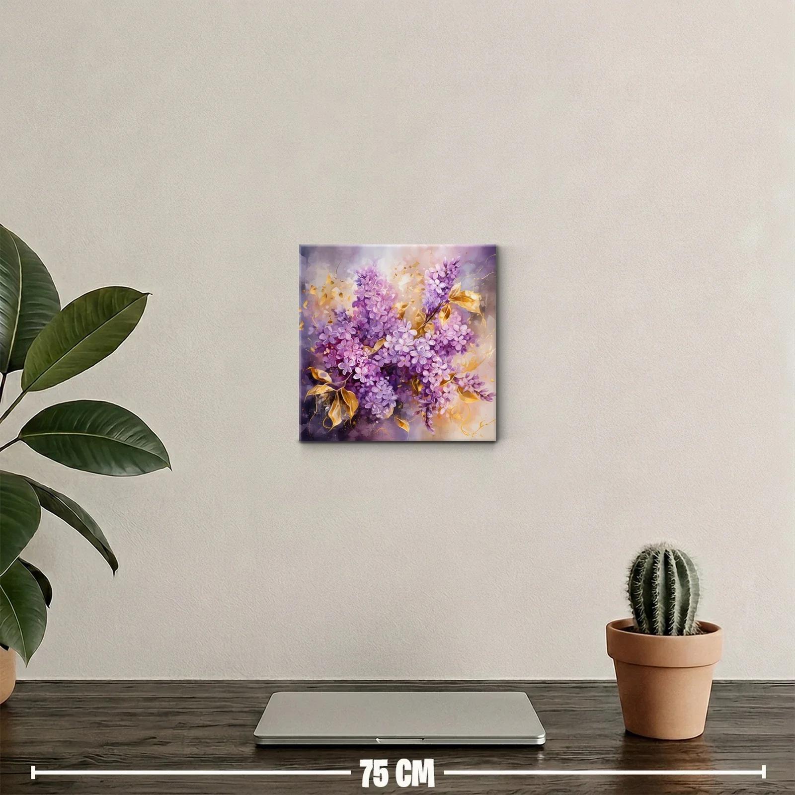 Ramo de flores lilas con detalles dorados y fondo luminoso — miniatura 2
