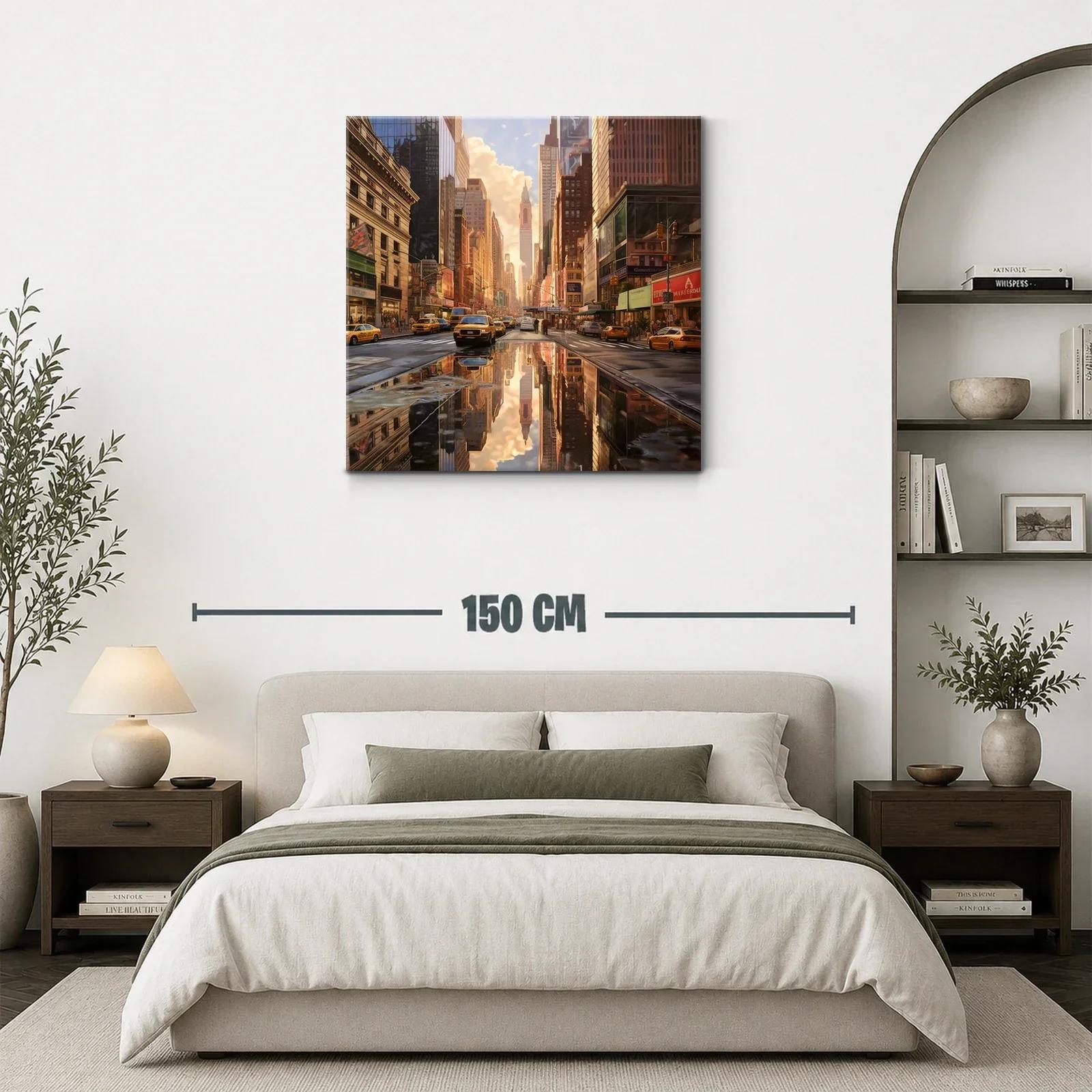 Calle urbana vibrante al atardecer con reflejos dorados — miniatura 3