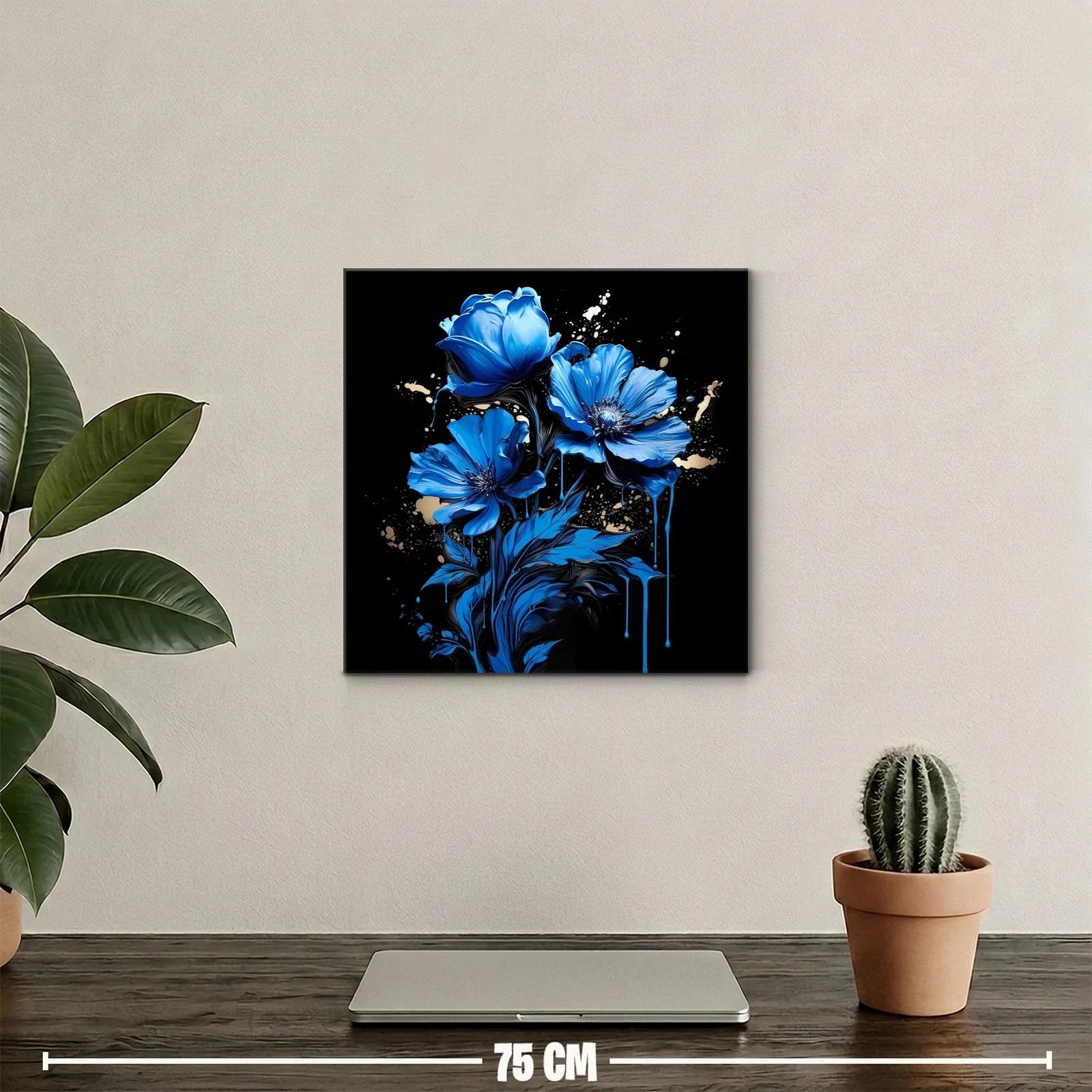 Flores azules vibrantes sobre fondo negro elegante — miniatura 2