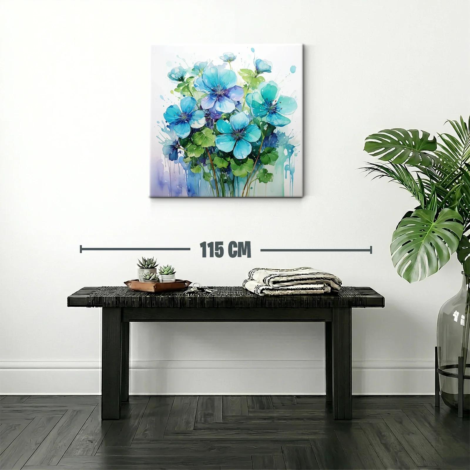 Flores azules vibrantes con hojas verdes frescas — miniatura 2