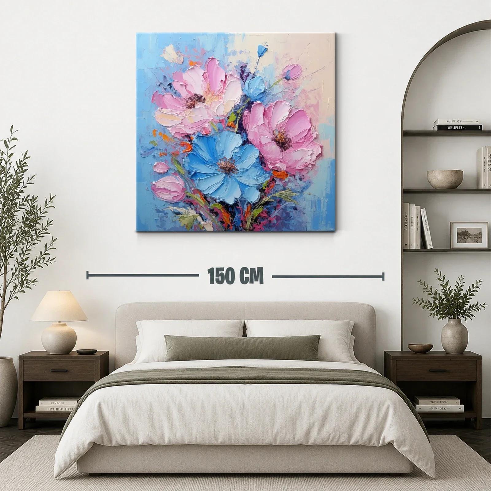 Ramo de flores vibrantes en tonos azules y rosas — miniatura 3