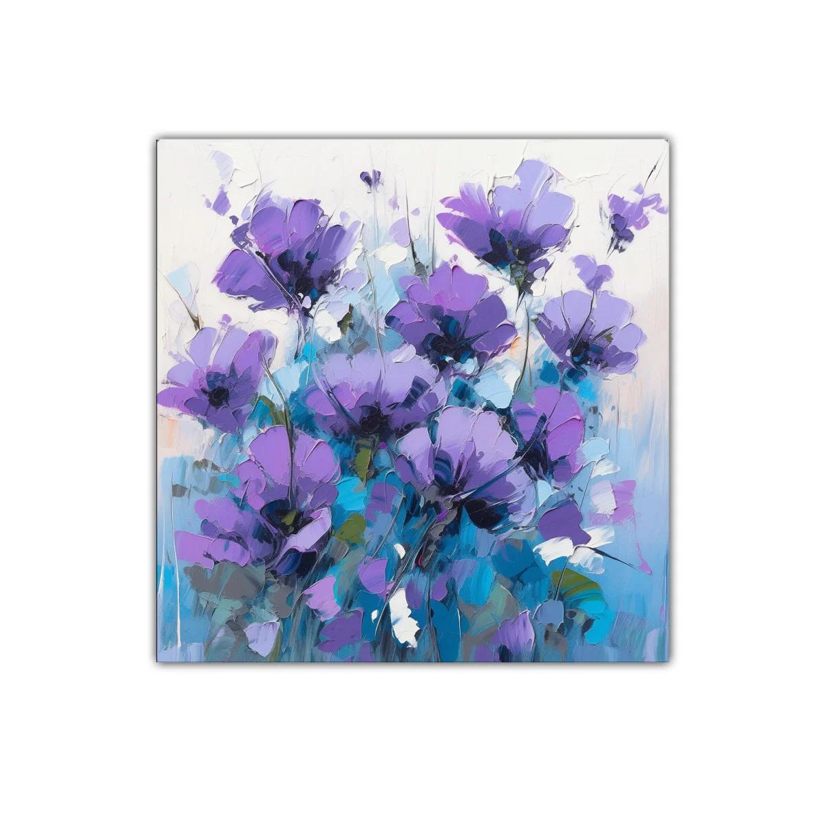 Cuadro decorativo con flores moradas en tonos azul y blanco