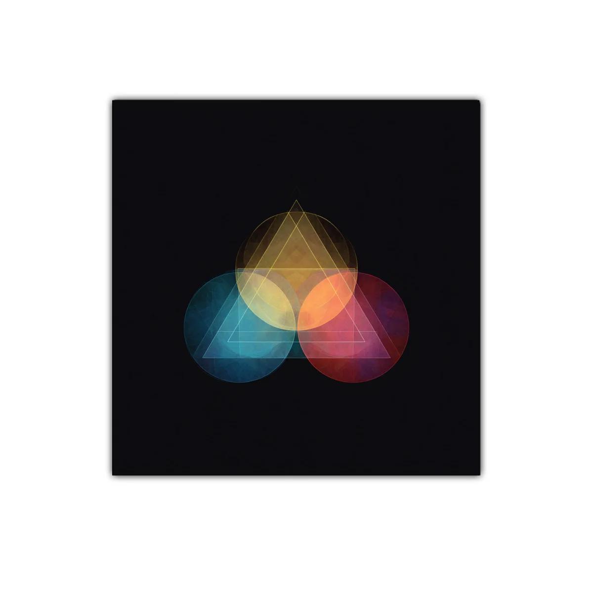 Composición geométrica con círculos y triángulos coloridos — imagen principal