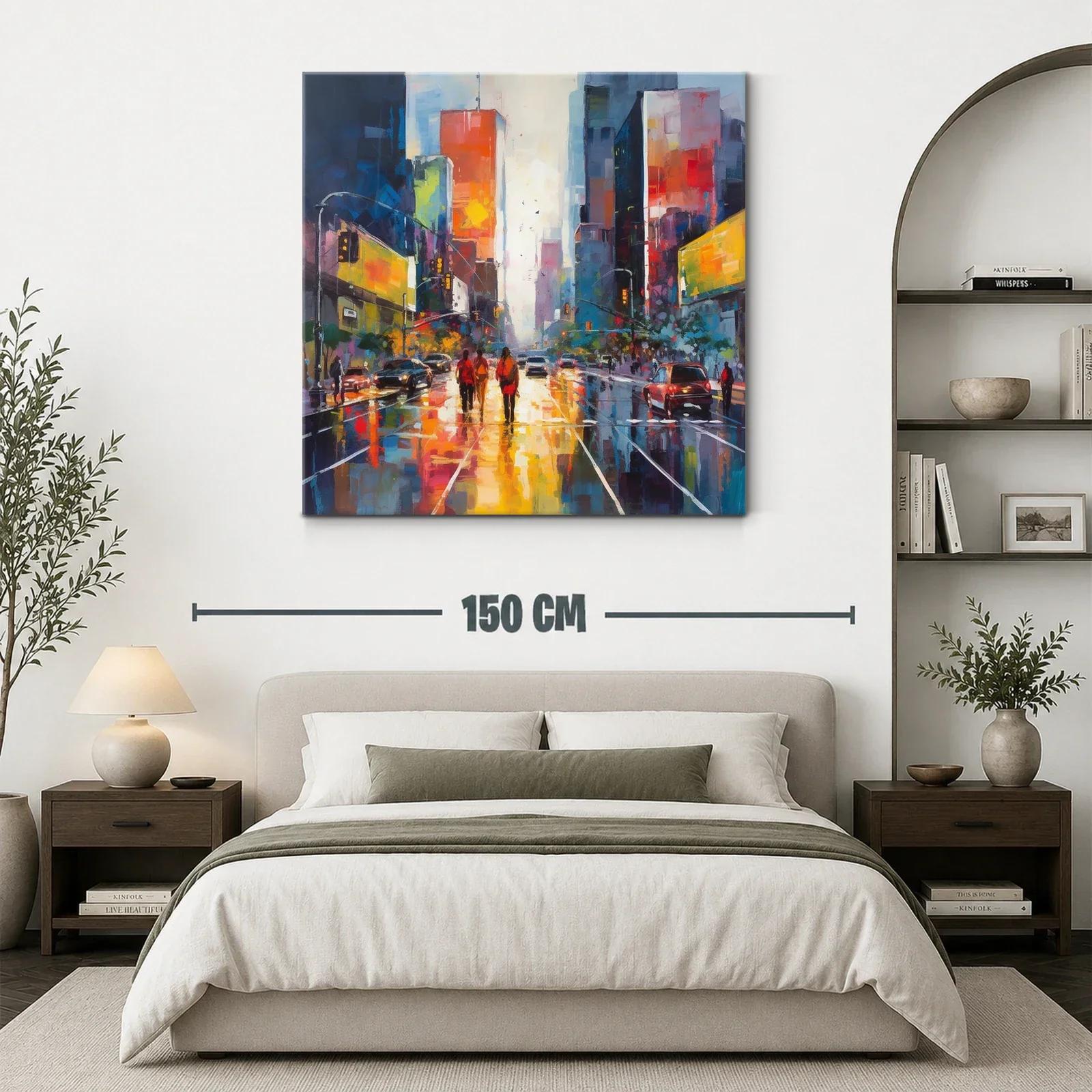 Atardecer urbano con reflejos vibrantes y figuras en la calle — miniatura 3
