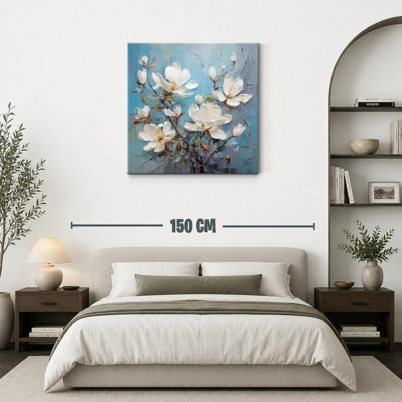 Cuadro con delicadas flores blancas sobre fondo azul — miniatura 3