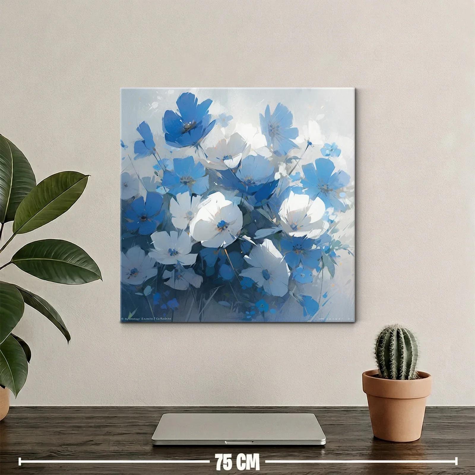 Bouquet elegante de flores azules y blancas con delicadeza natural — miniatura 2