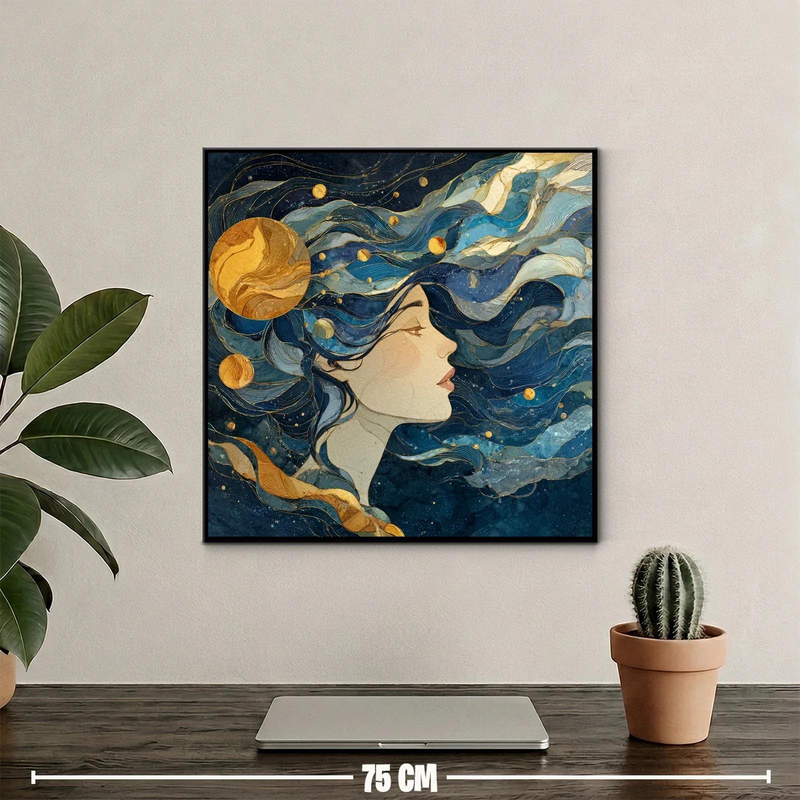 Retrato femenino con elementos cósmicos en azul y dorado — miniatura 2