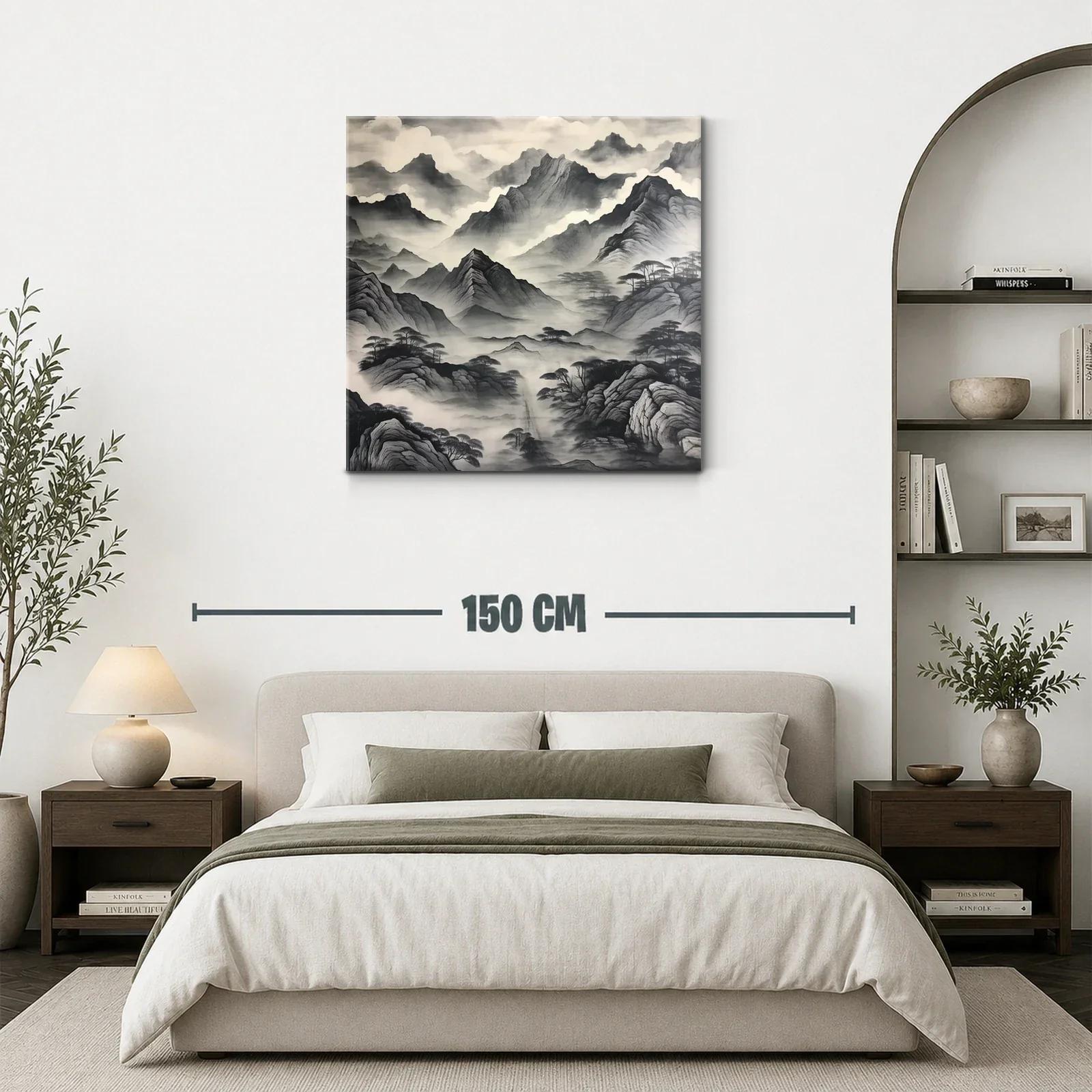 Paisaje de montañas entre niebla en tonos grises y negros — miniatura 3