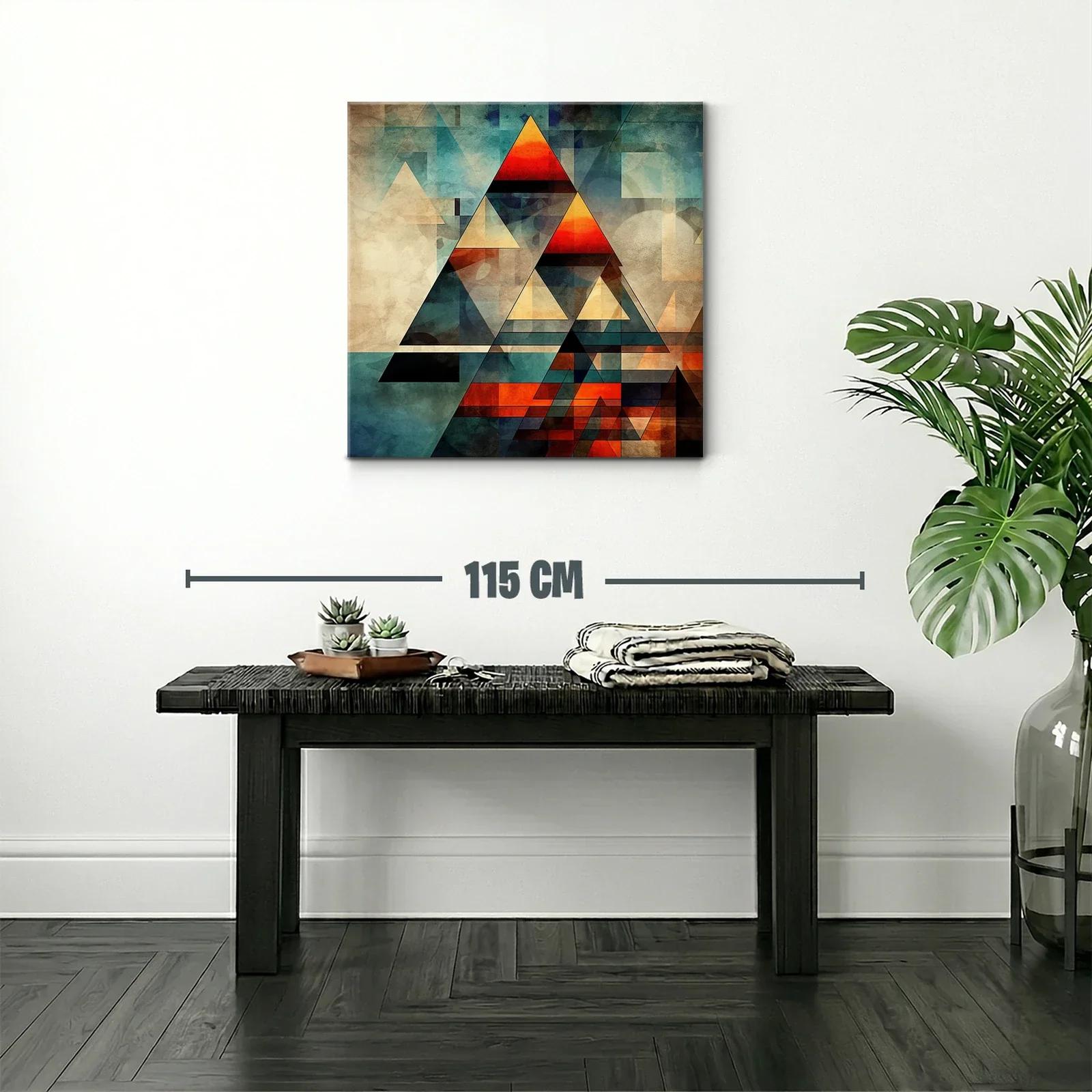 Composición abstracta con triángulos en tonos cálidos y fríos — miniatura 2