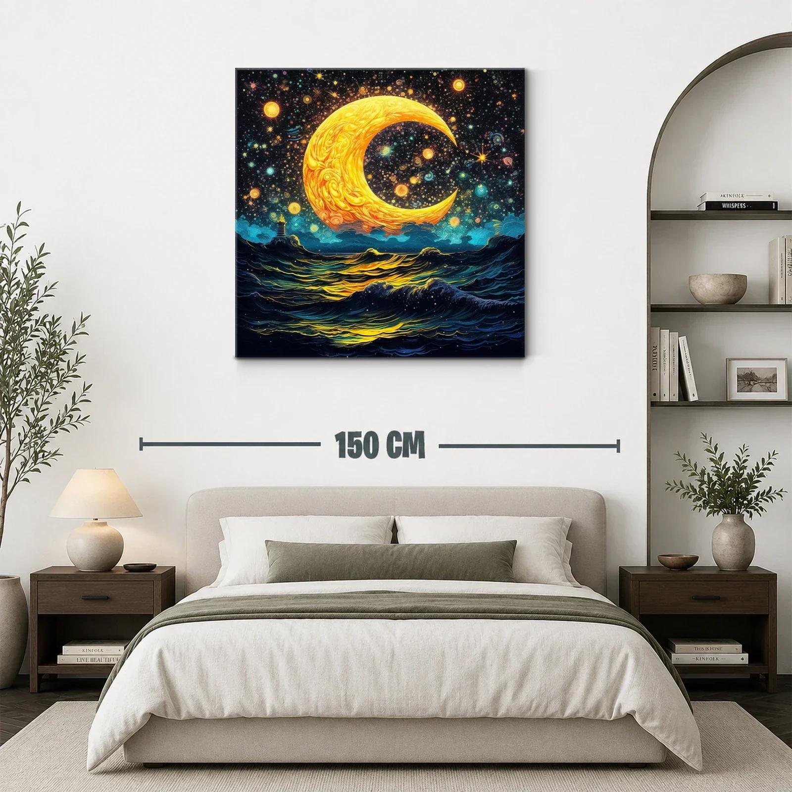 Luna dorada sobre océano estrellado en noche mágica — miniatura 3