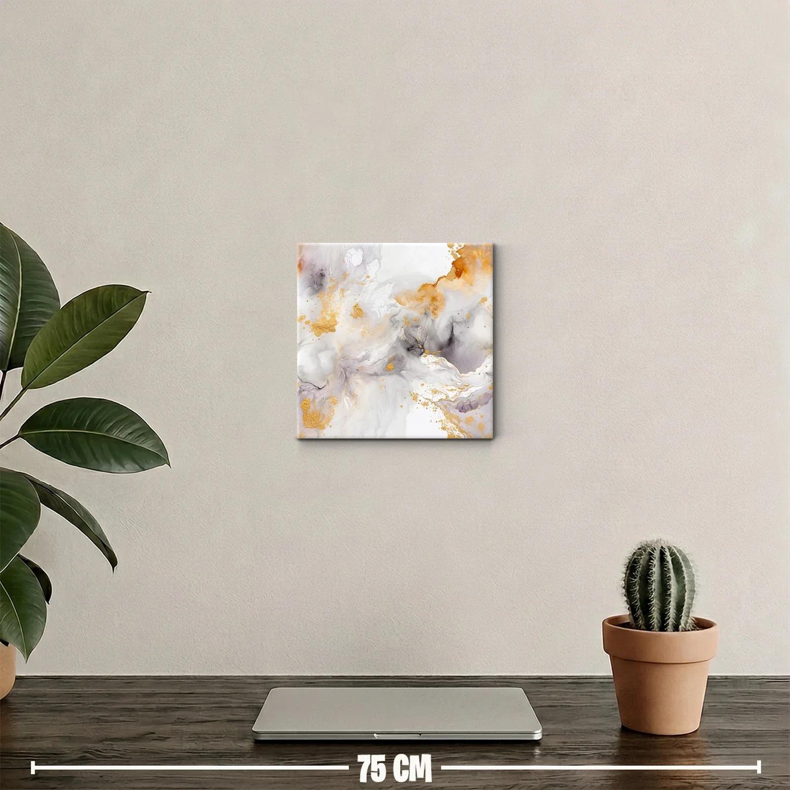 Cuadro abstracto con tonos dorados y grisáceos delicados — miniatura 2