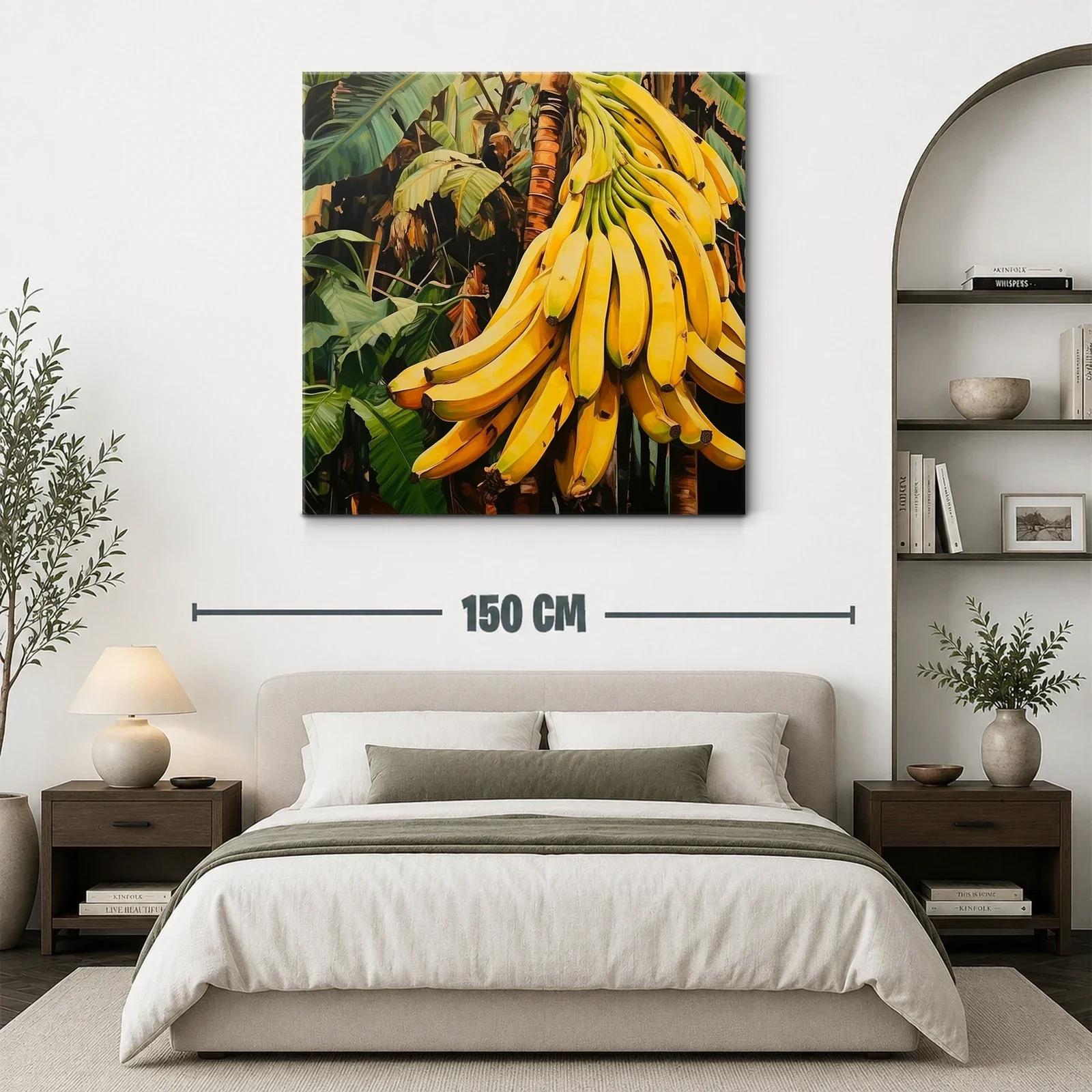 Racimo de plátanos maduros en entorno tropical exuberante — miniatura 3