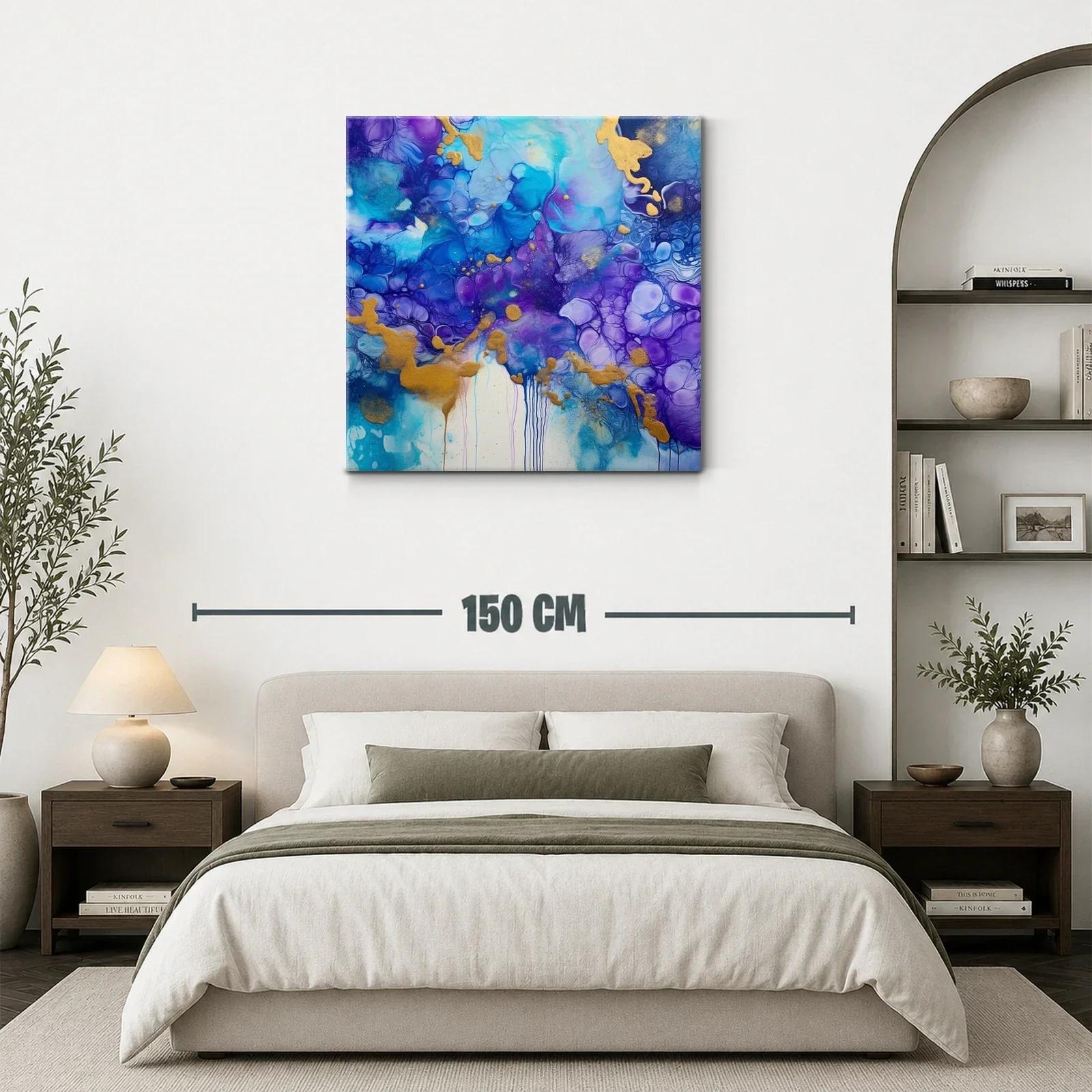 Cuadro abstracto en tonos azules y violetas con notas doradas — miniatura 3