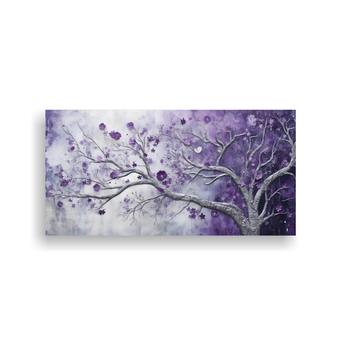 Cuadro árbol florecido morado con fondo brumoso