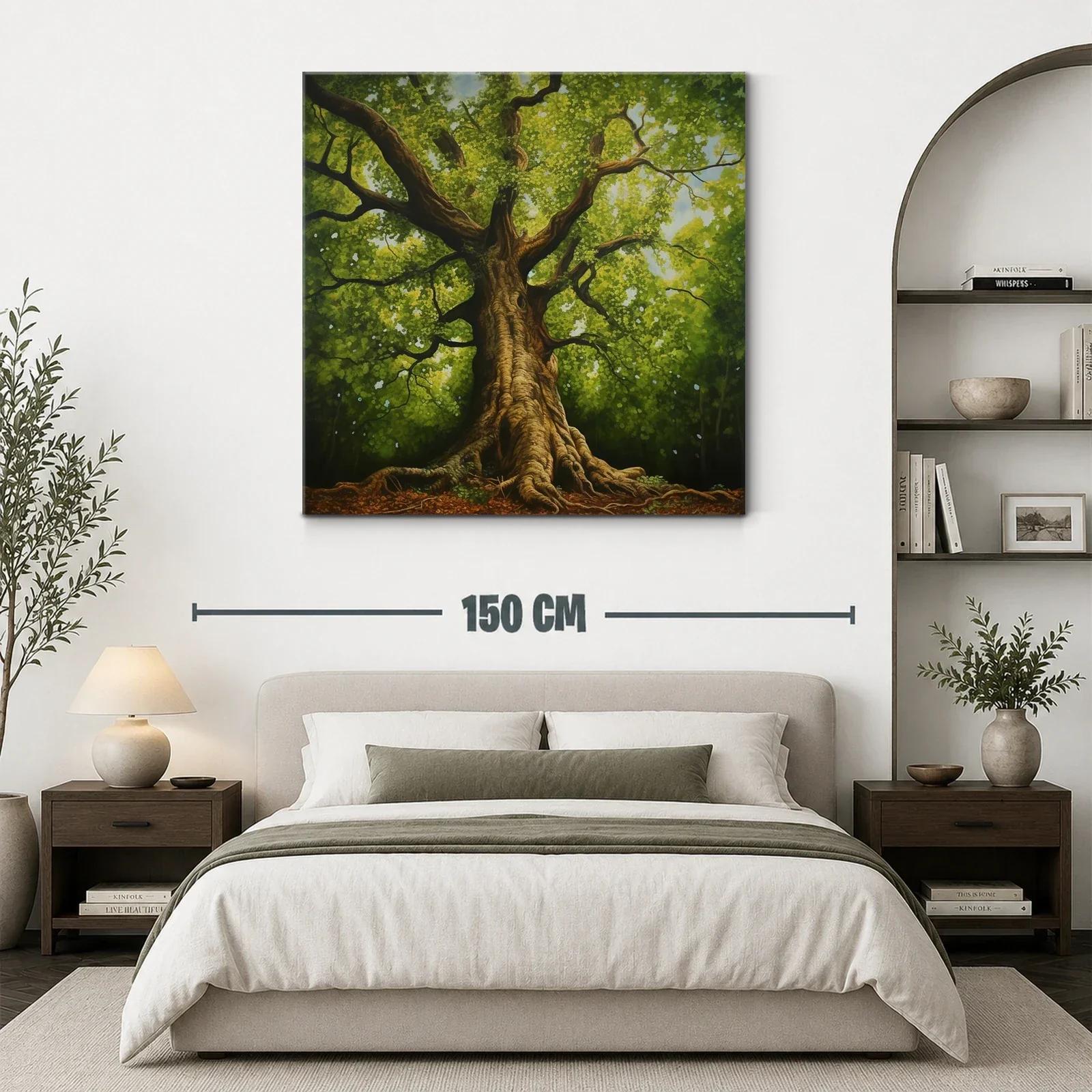 Imponente árbol centenario en exuberante bosque verde — miniatura 3